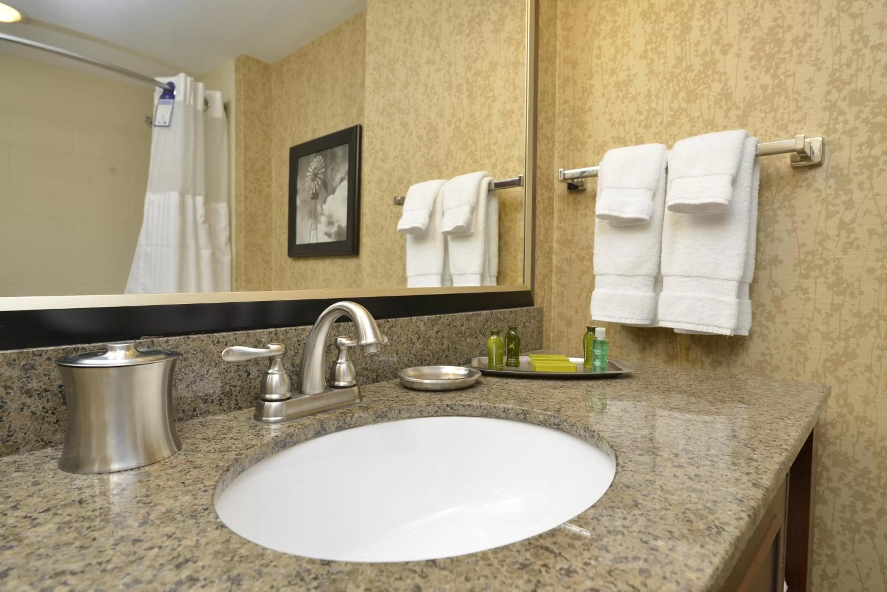 Queen Room with Two Queen Beds - River View in Oshkosh Marriott Waterfront Hotel & Convention Center