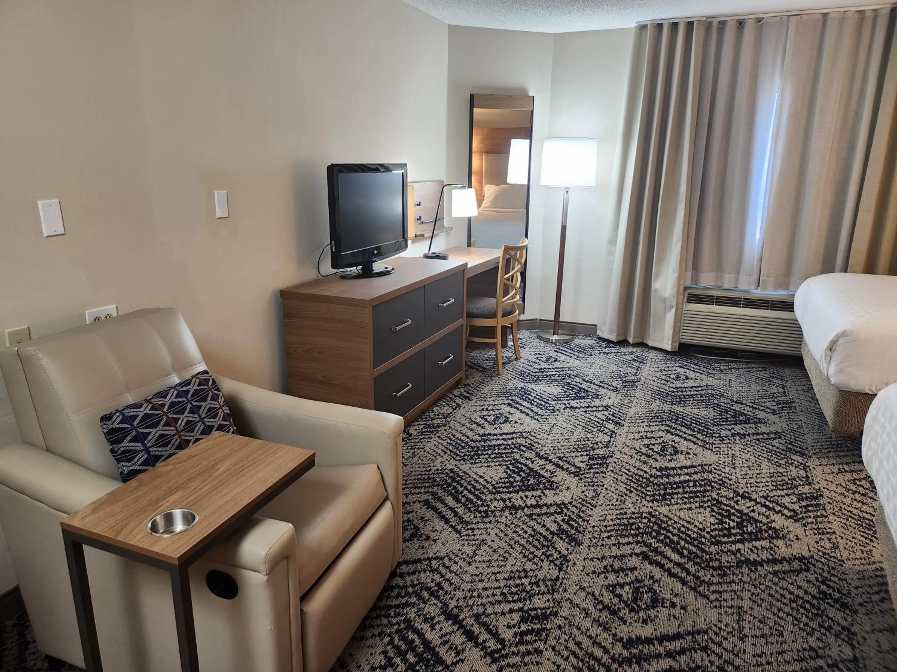 Photo of the whole room, Bed in Candlewood Suites Harrisburg I-81 Hershey Area by IHG