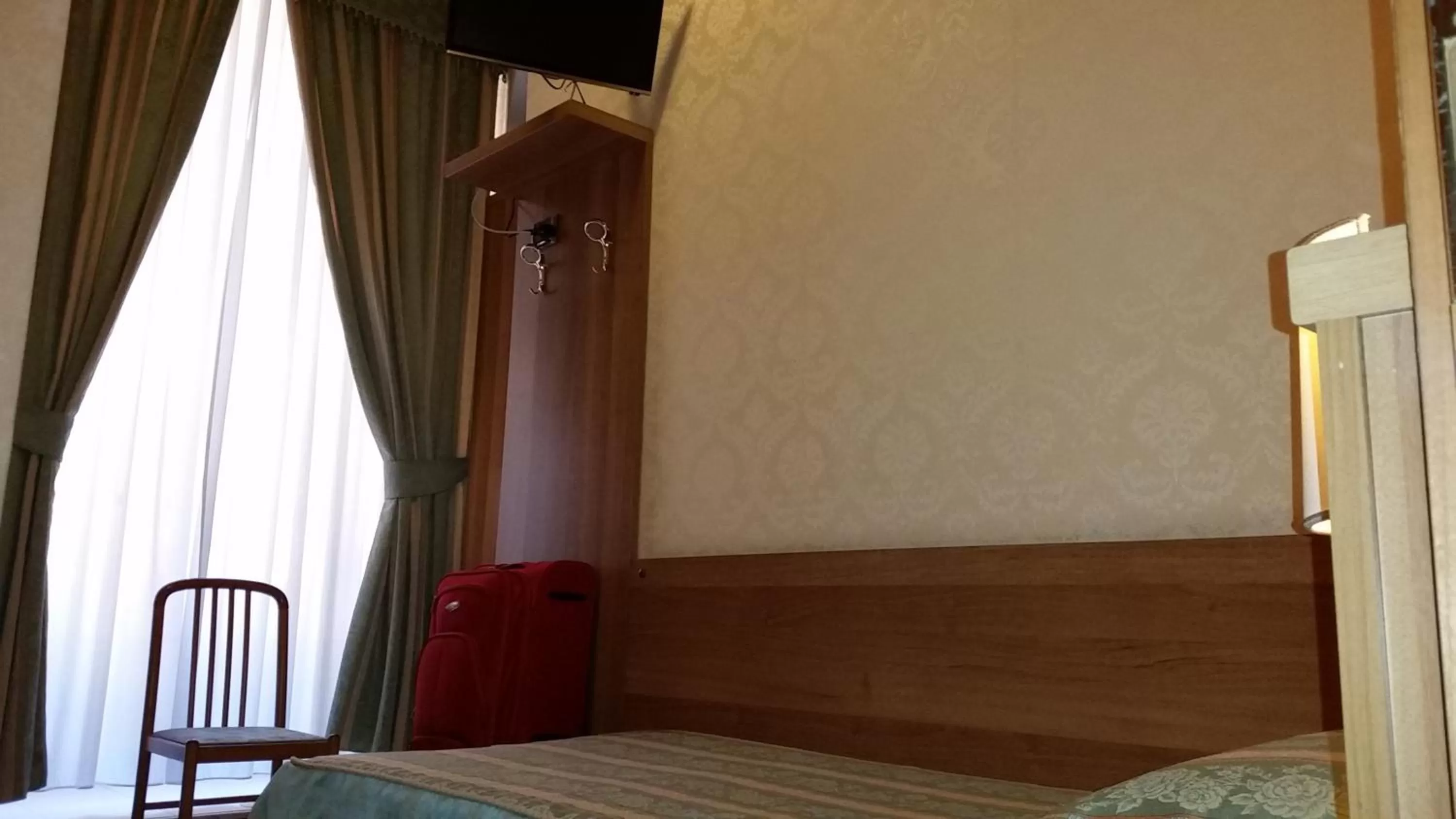 TV and multimedia, Bed in Hotel Teti