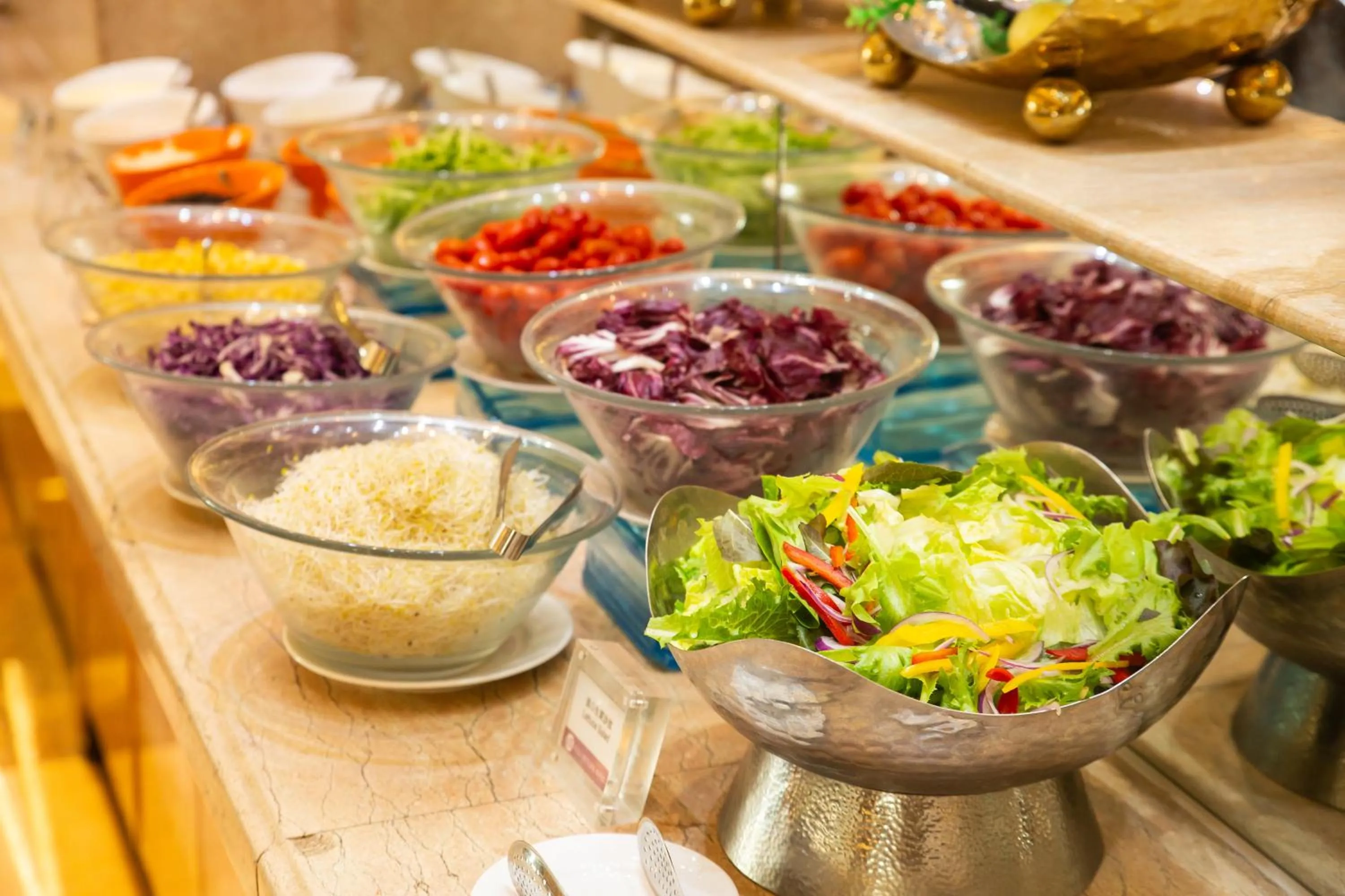 Breakfast in E-DA Skylark Hotel