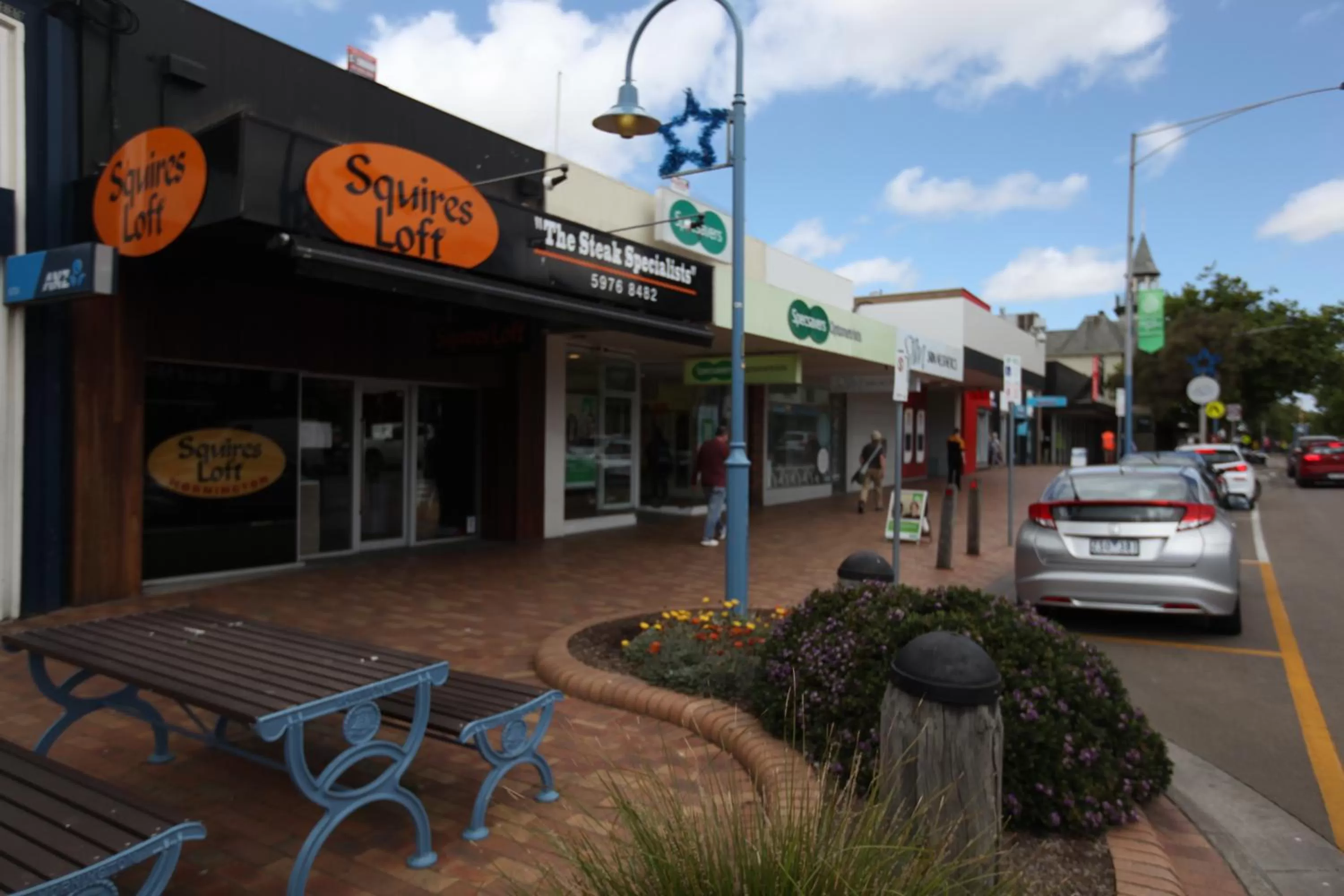 Shopping Area in Mornington Motel