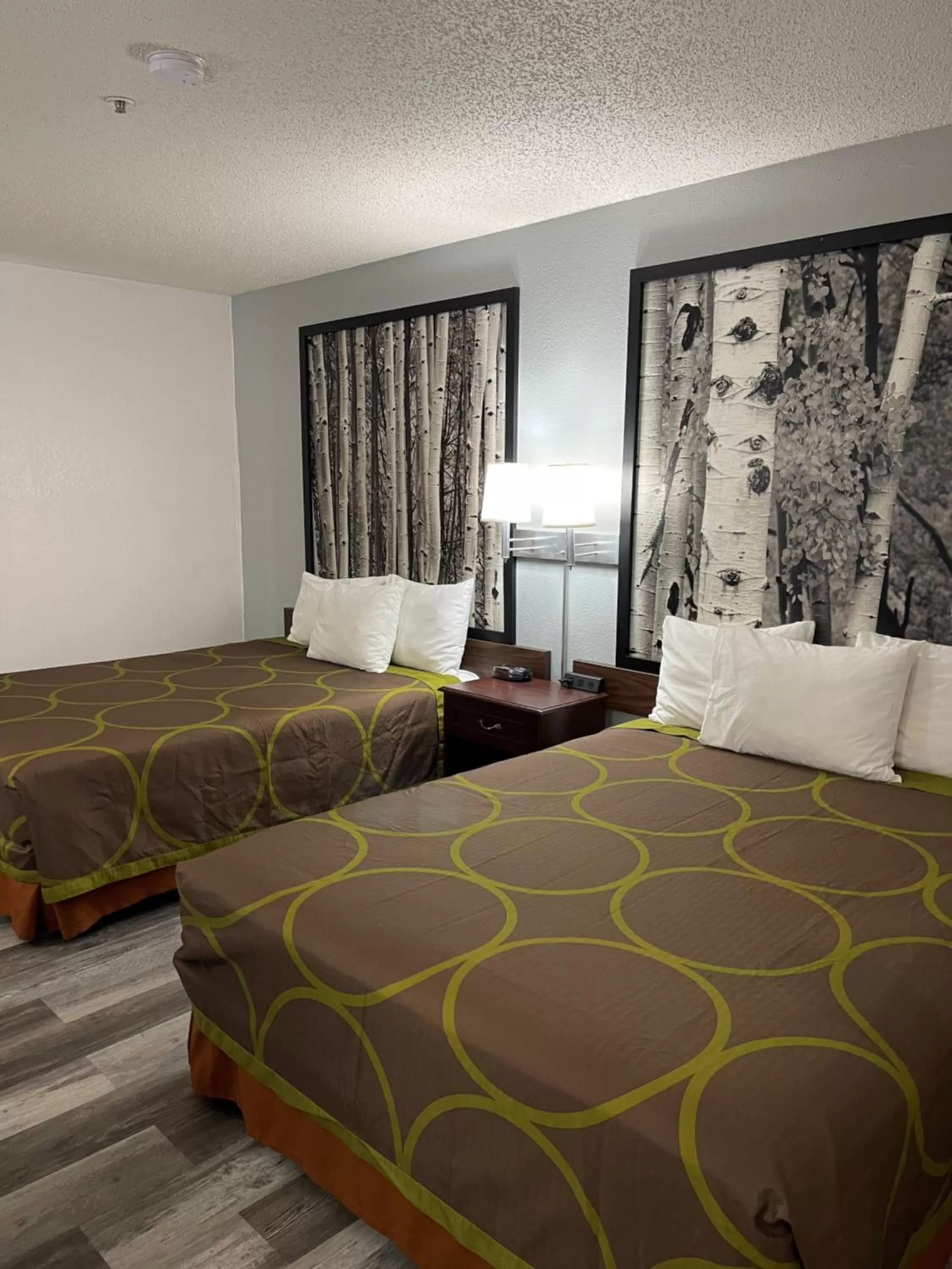 Bed in Super 8 by Wyndham Trinidad