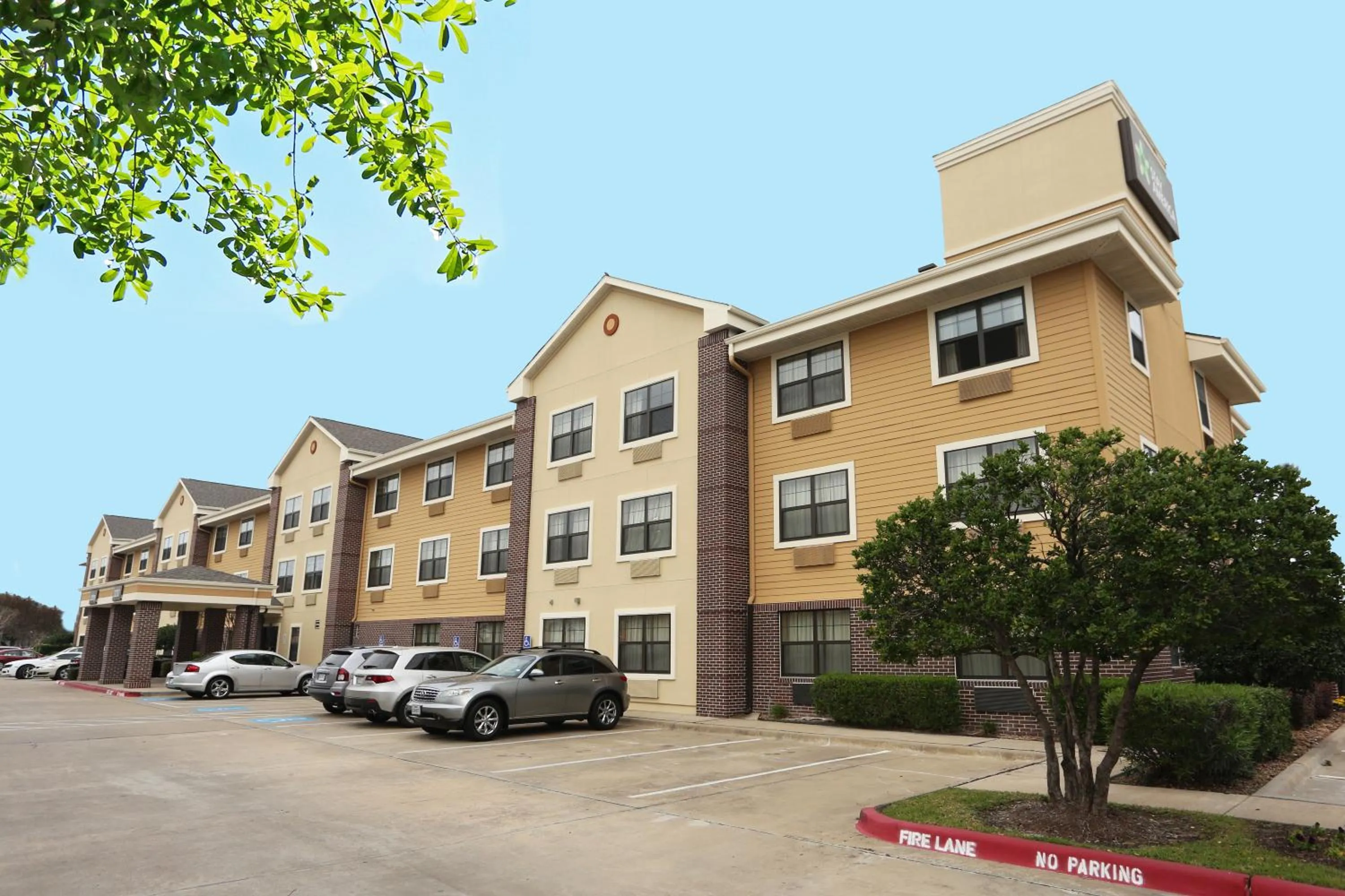 Property building in Extended Stay America Suites - Houston - Westchase - Richmond