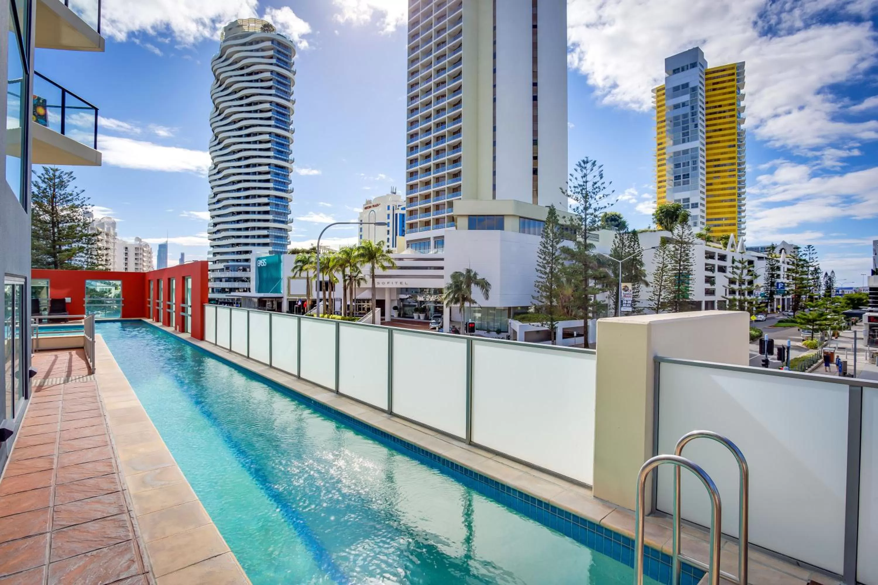 Sea view in Mantra Broadbeach on the Park