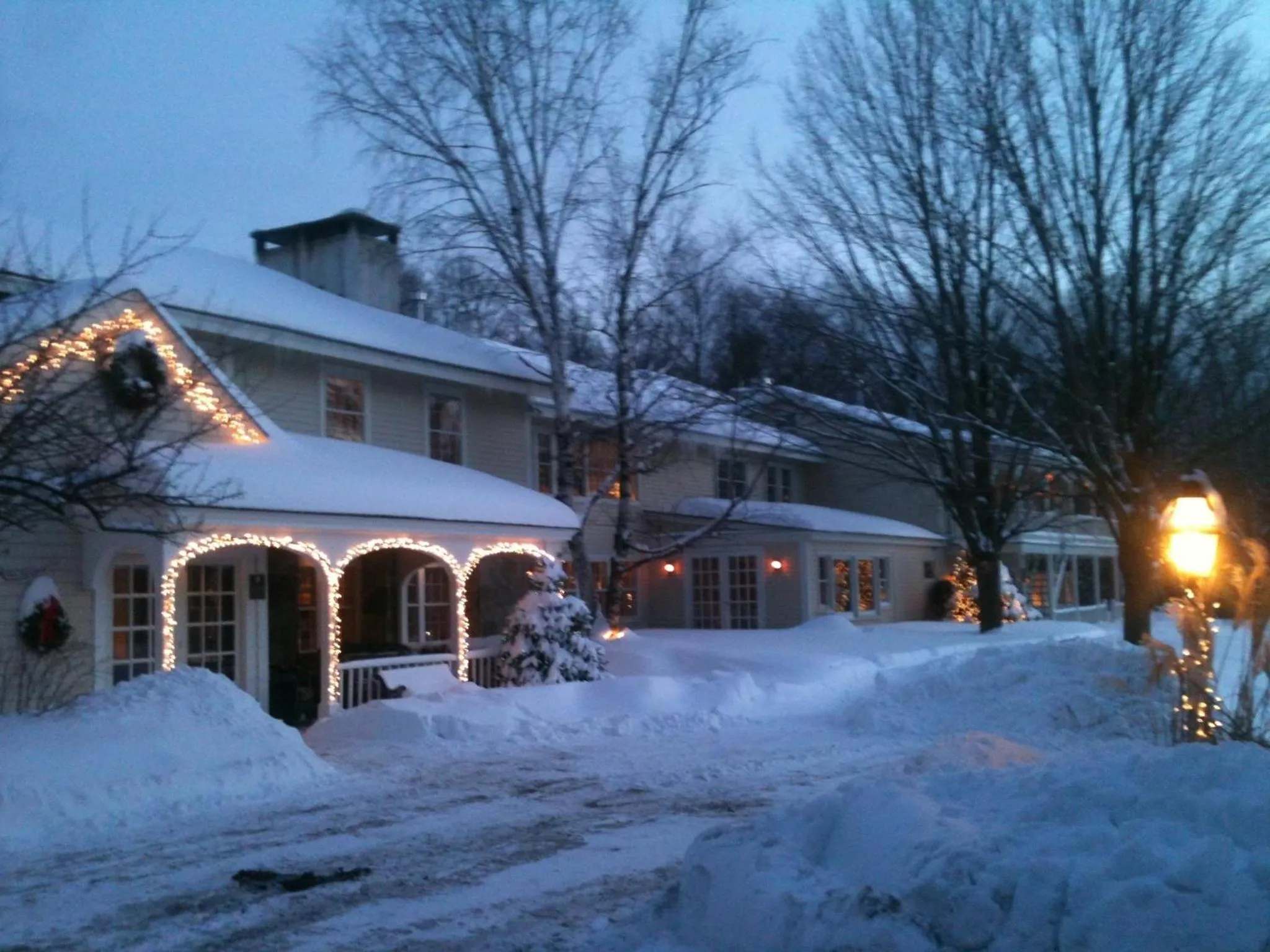 Winter in Deerhill Inn