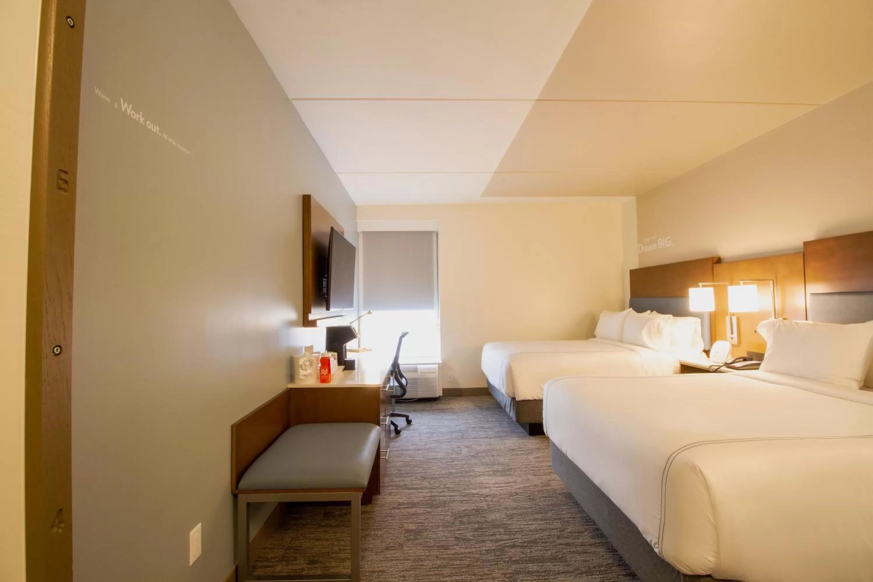 Photo of the whole room in EVEN Hotel Manchester Airport by IHG