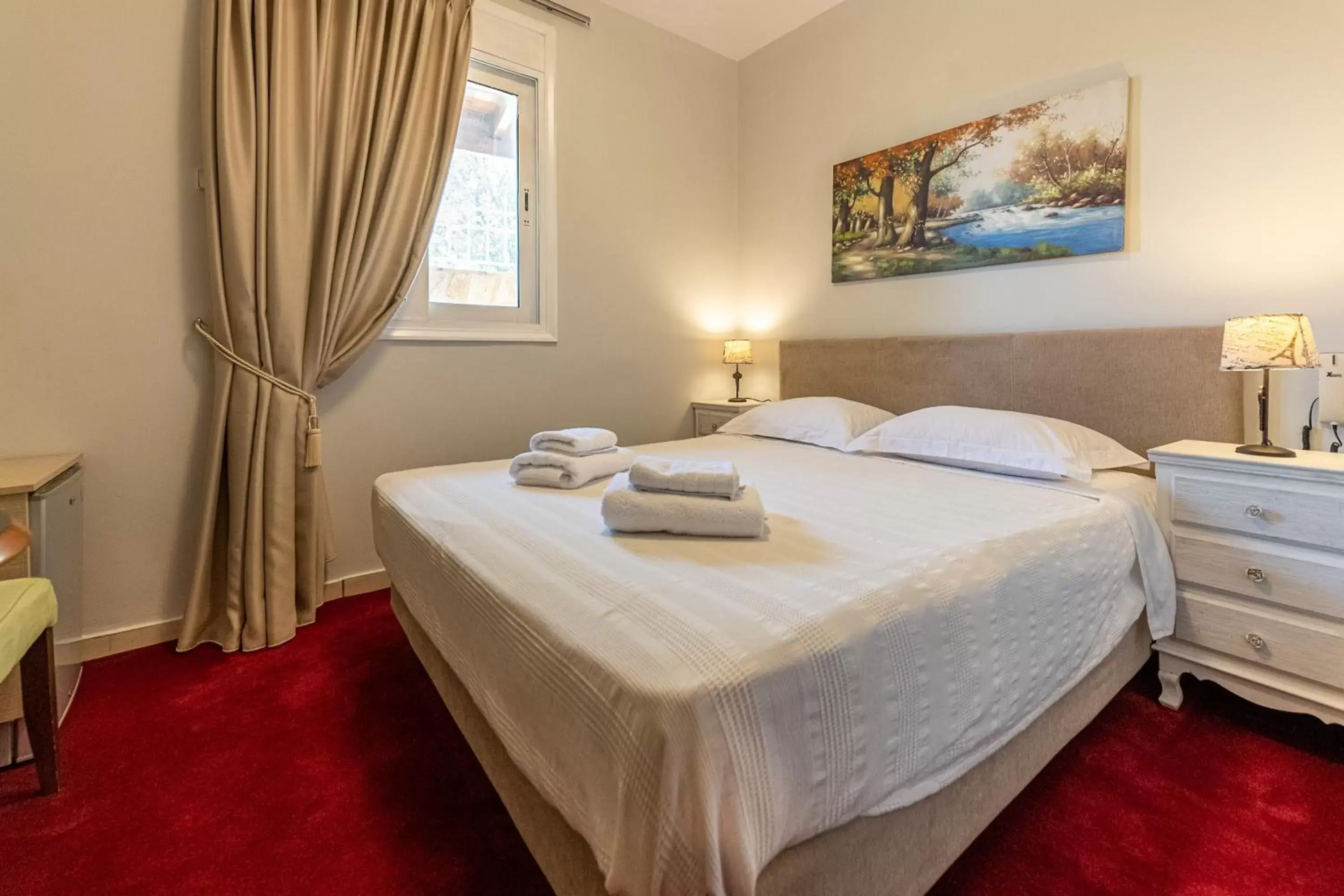 Standard Double Room in Apartments Tina FREE transfer from-to the airport Standard Double Room in Apartments Tina FREE transfer from-to the airport