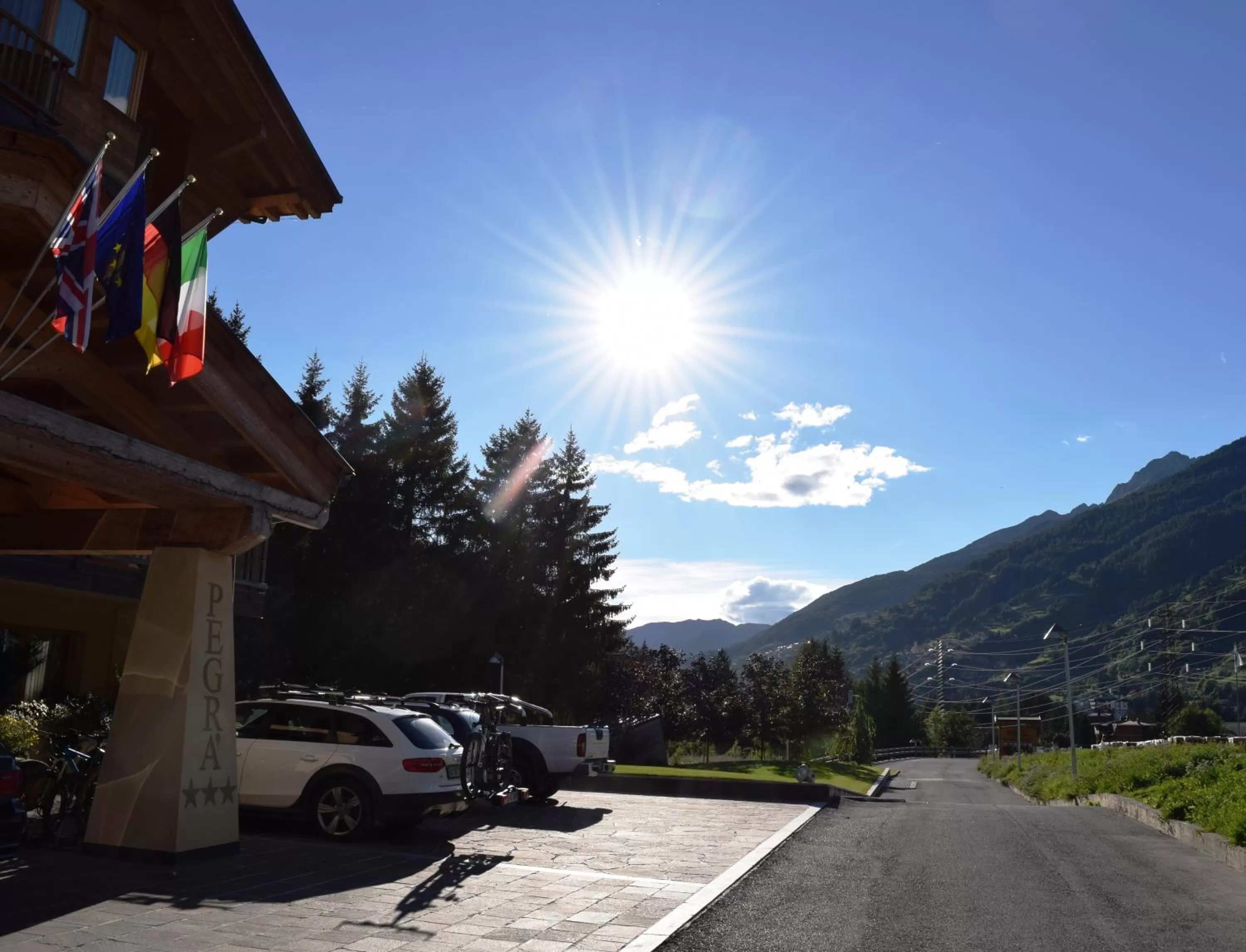 Facade/entrance in Hotel Garni Pegrà