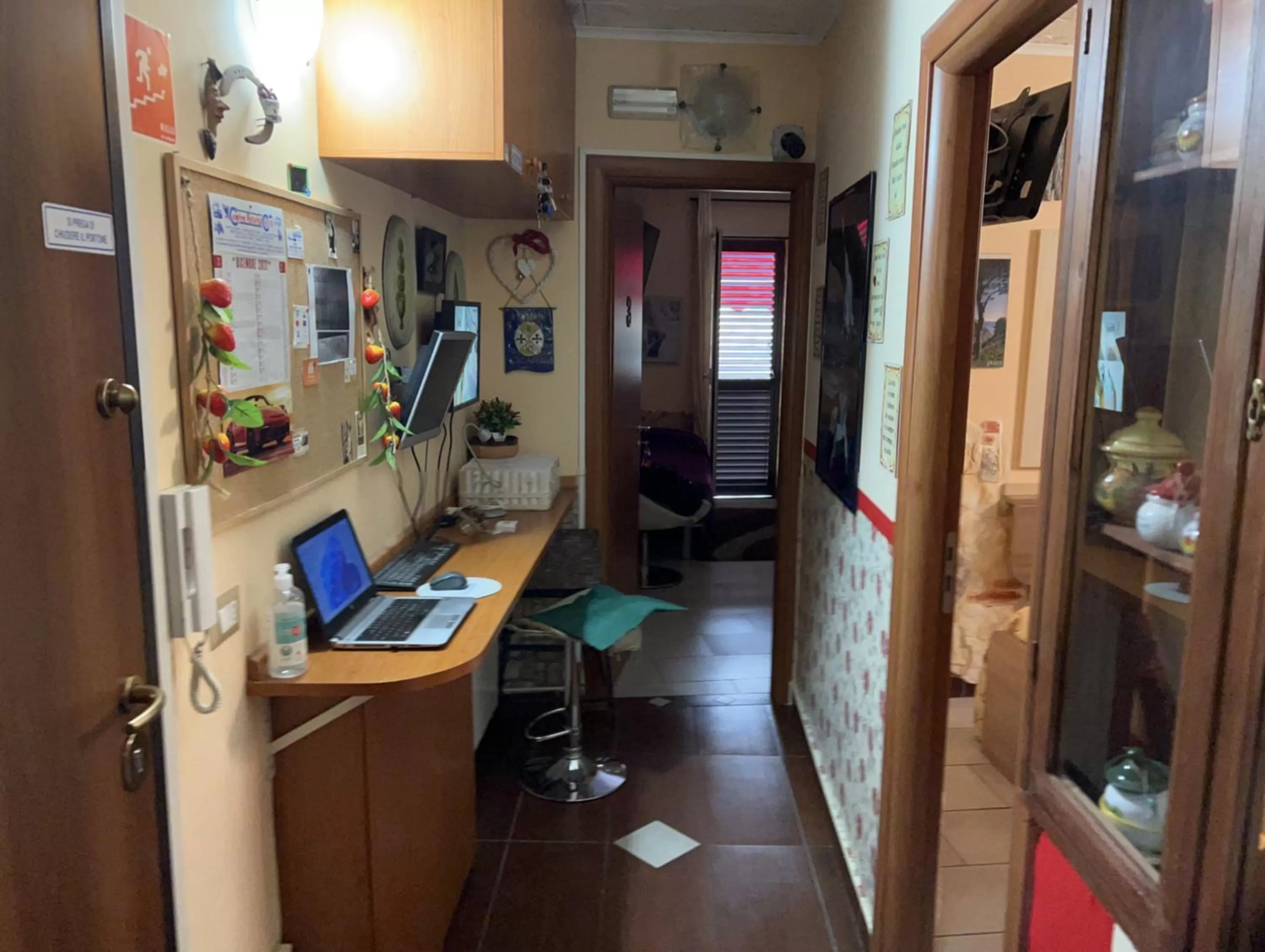 Breakfast in Golden Dreams B&B