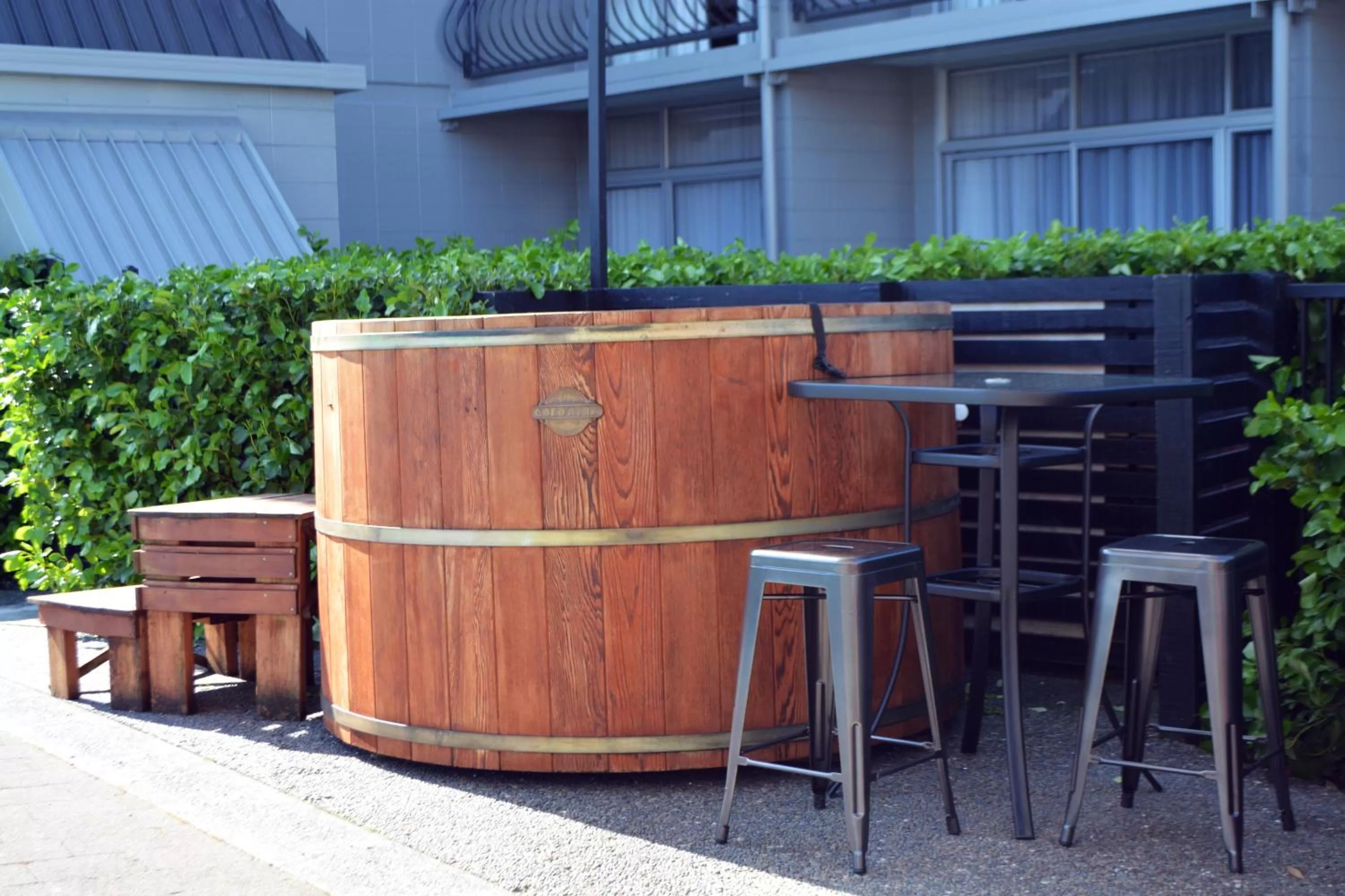 Hot Tub in Heartland Ambassador Hotel Hamilton