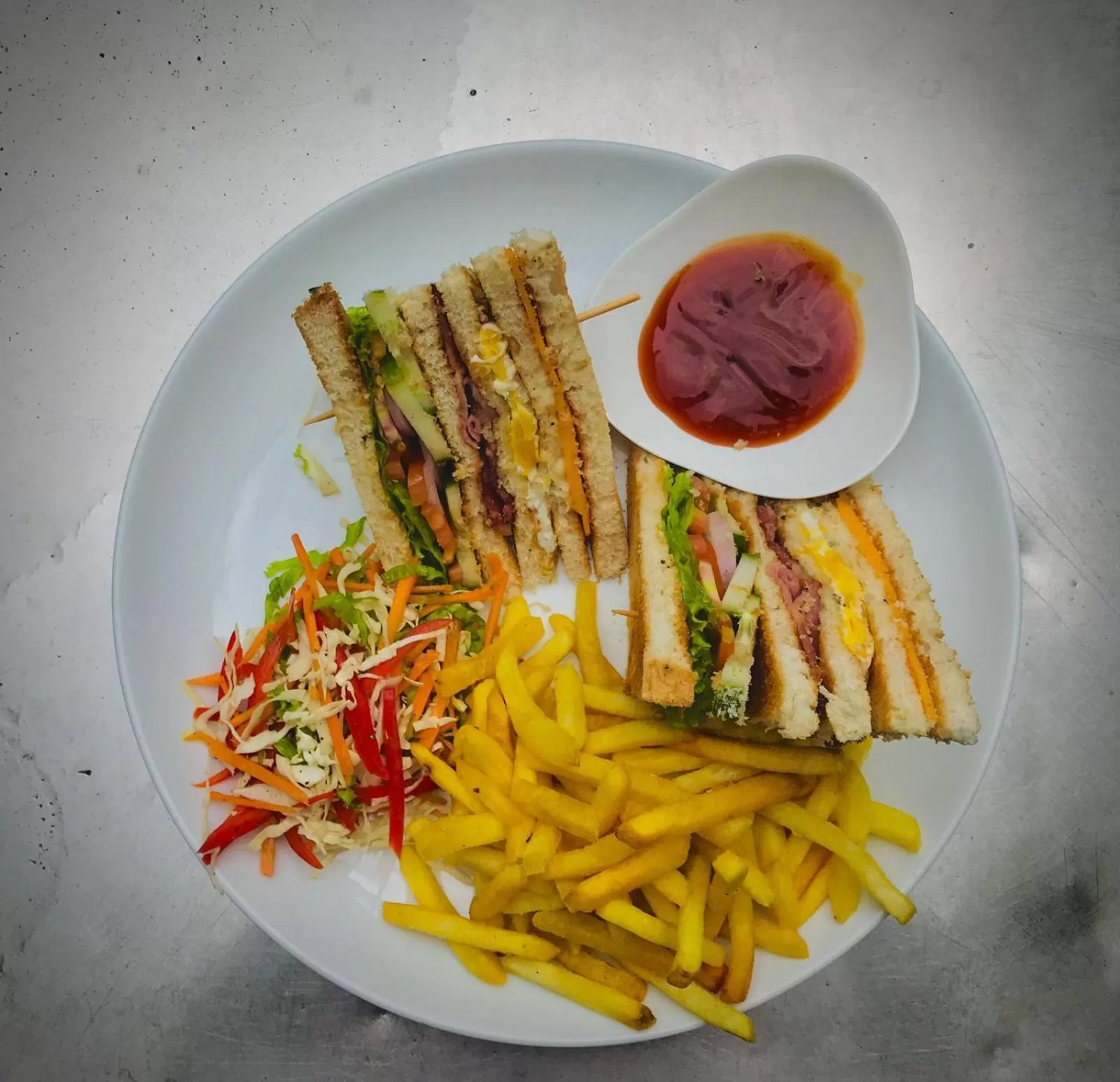 Restaurant/places to eat in CHILL VILLE, VIEW POINT HOTEL