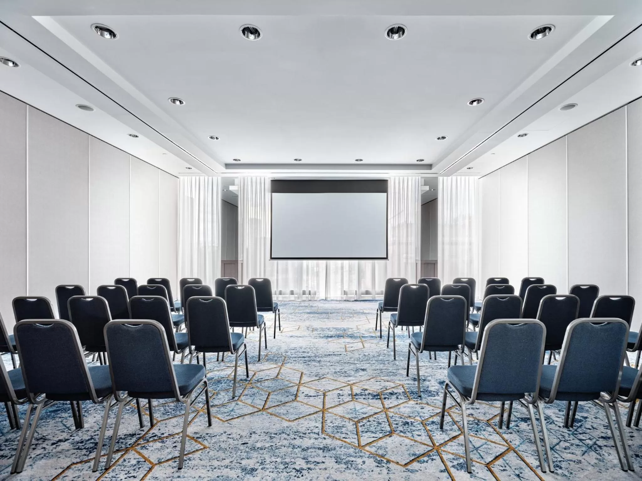 Meeting/conference room in InterContinental Warszawa by IHG