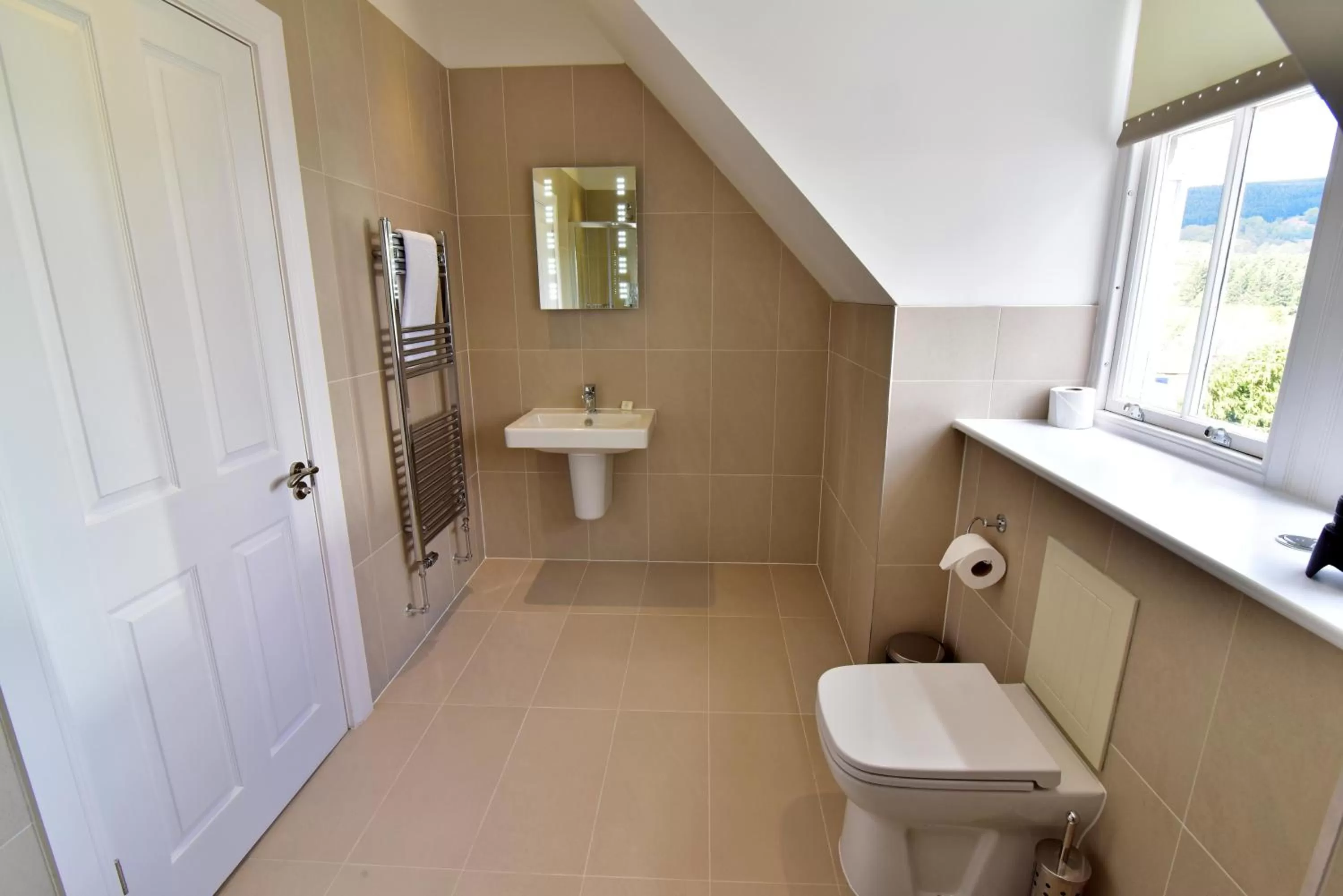 Toilet in The Townhouse Aberfeldy - Rooms & Breakfast