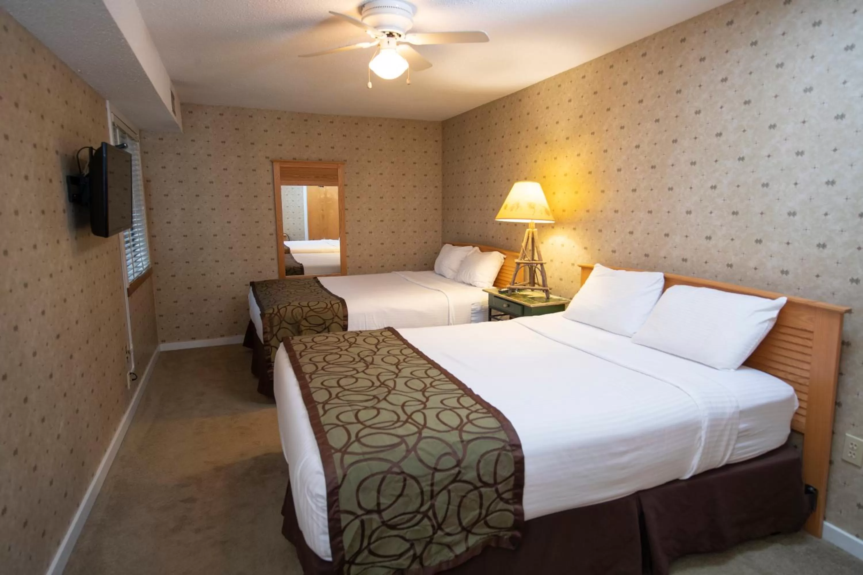 Bed in Mountain Lodge at Okemo