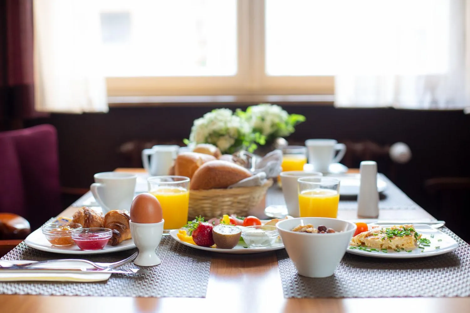 Buffet breakfast in Comfort Hotel tom Kyle