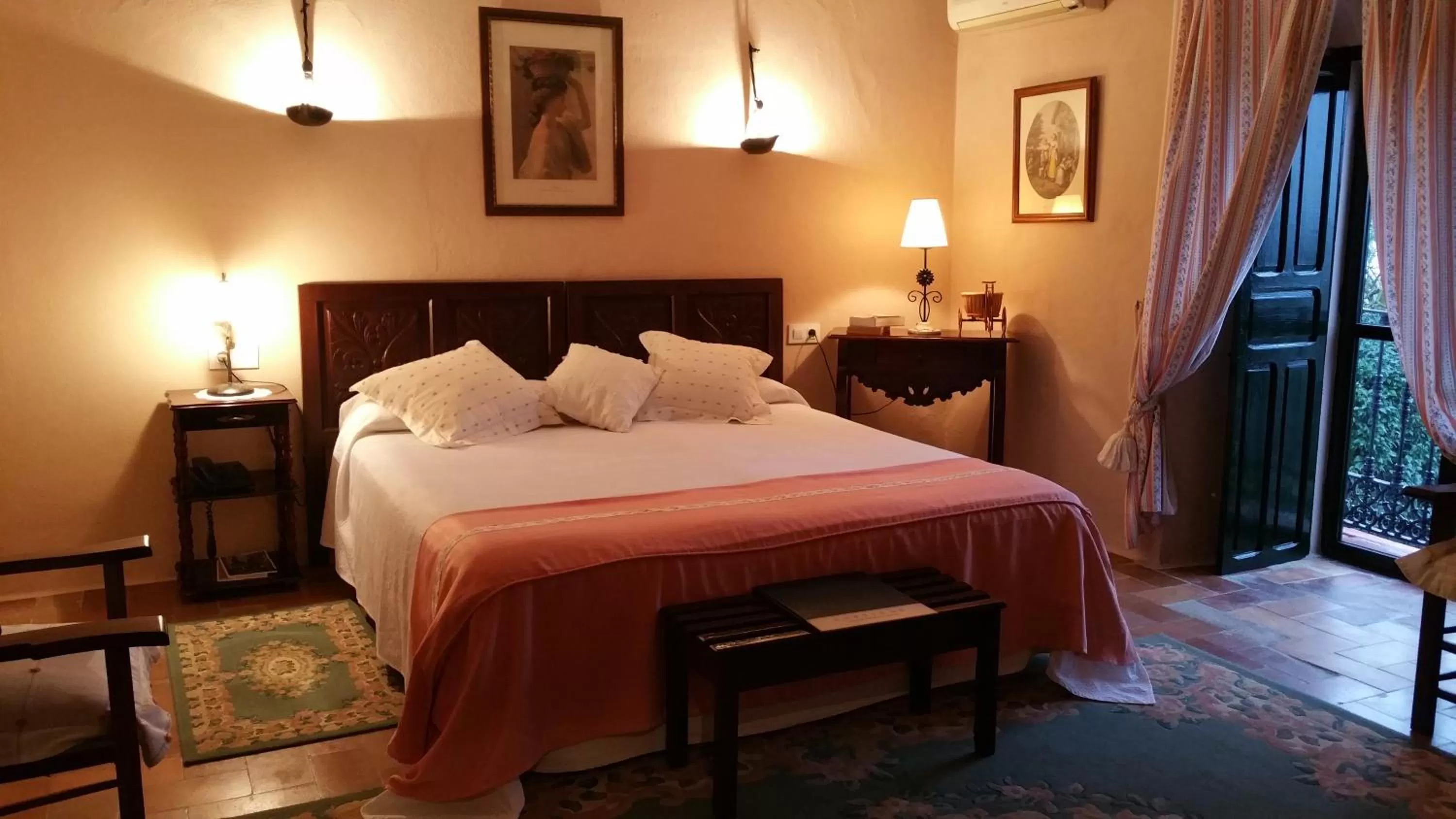 Bed in Hacienda El Santiscal