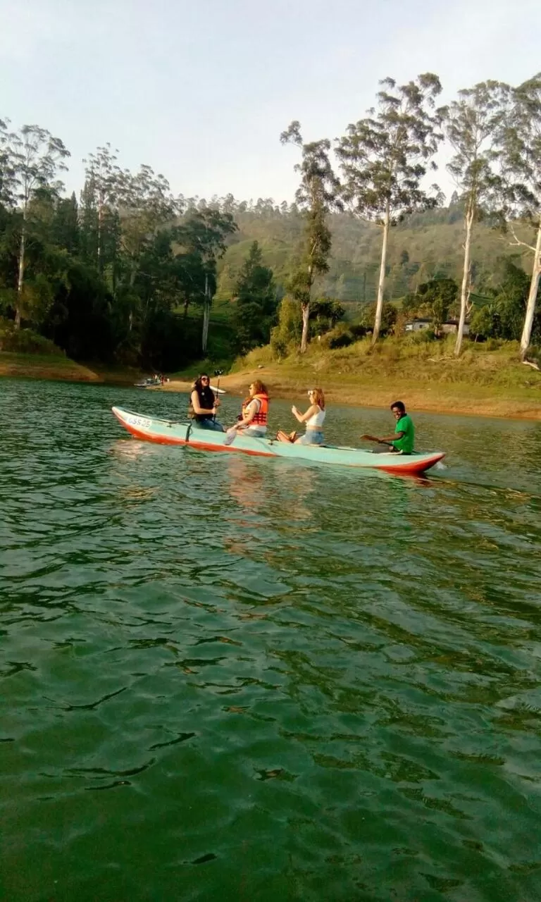 Canoeing in Rock View Rest Hatton