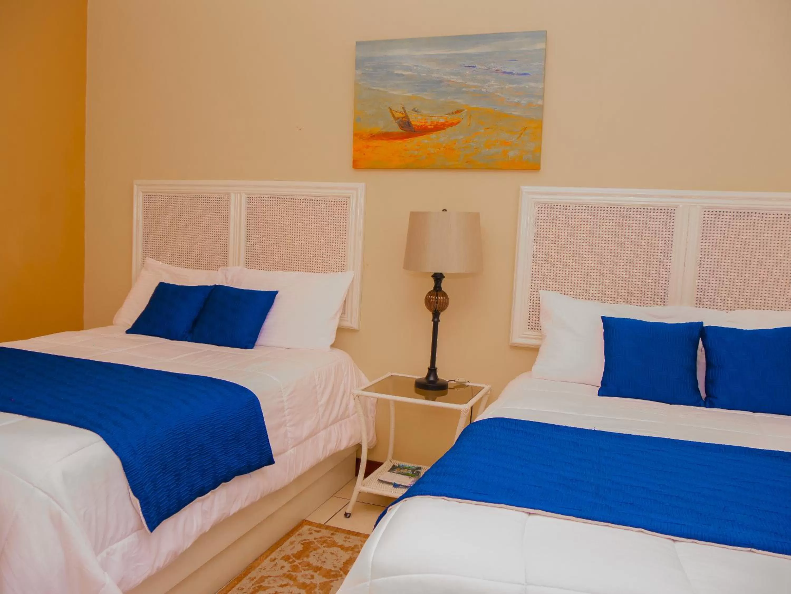 Bed in Hotel Bamboo Aeropuerto