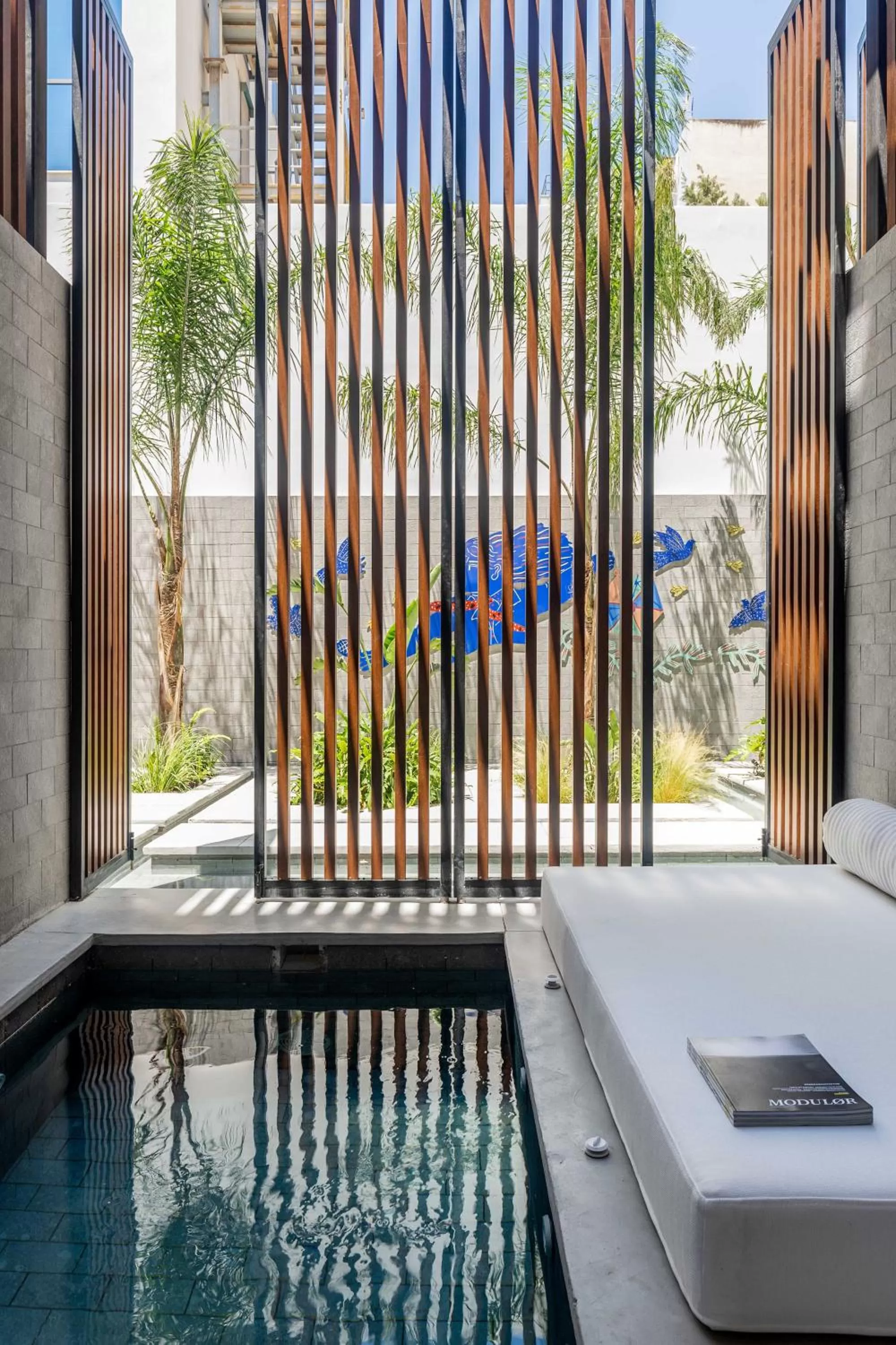 Hot Tub in The Newel Psychiko