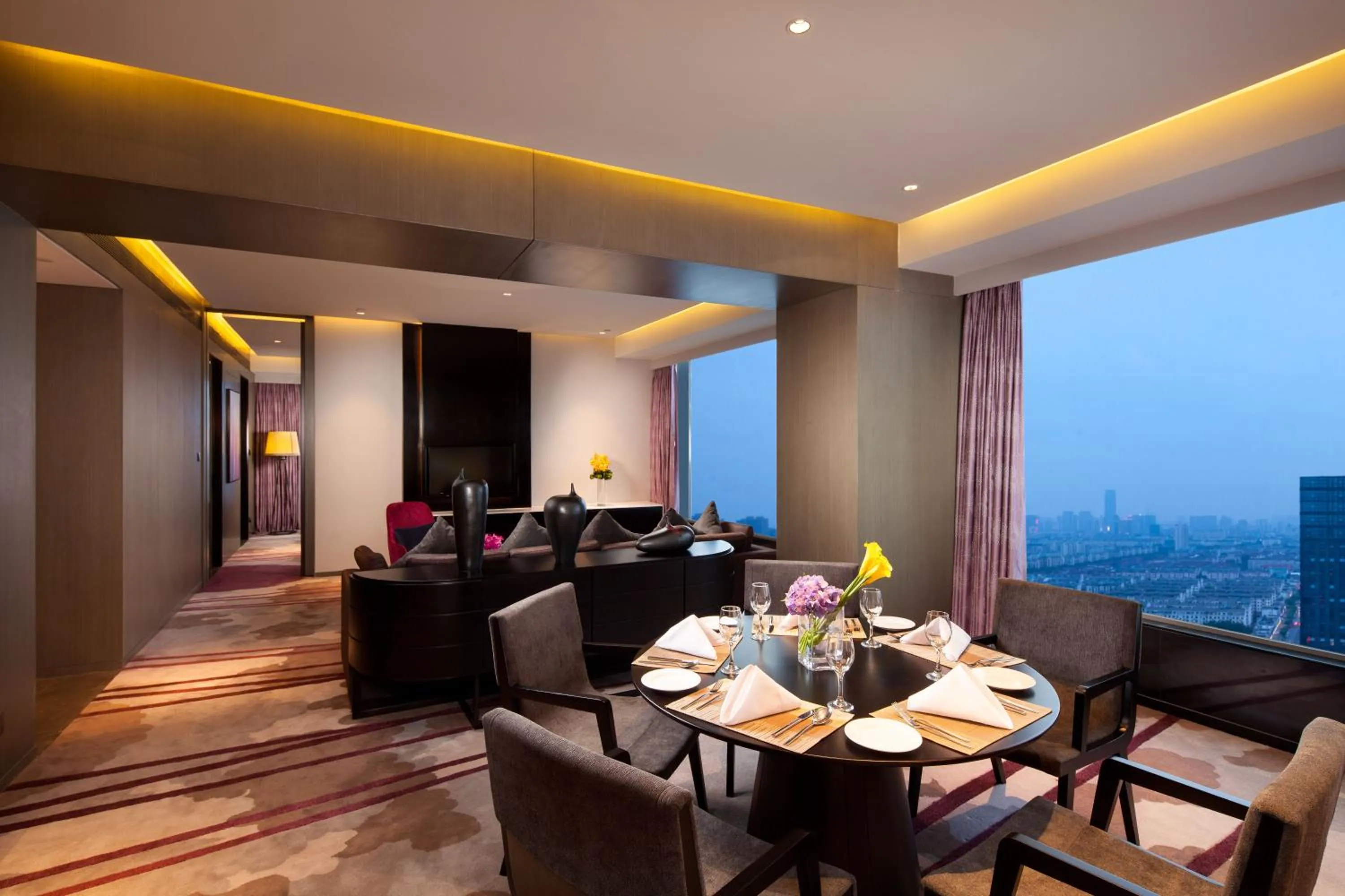 Photo of the whole room in Crowne Plaza Kunshan by IHG