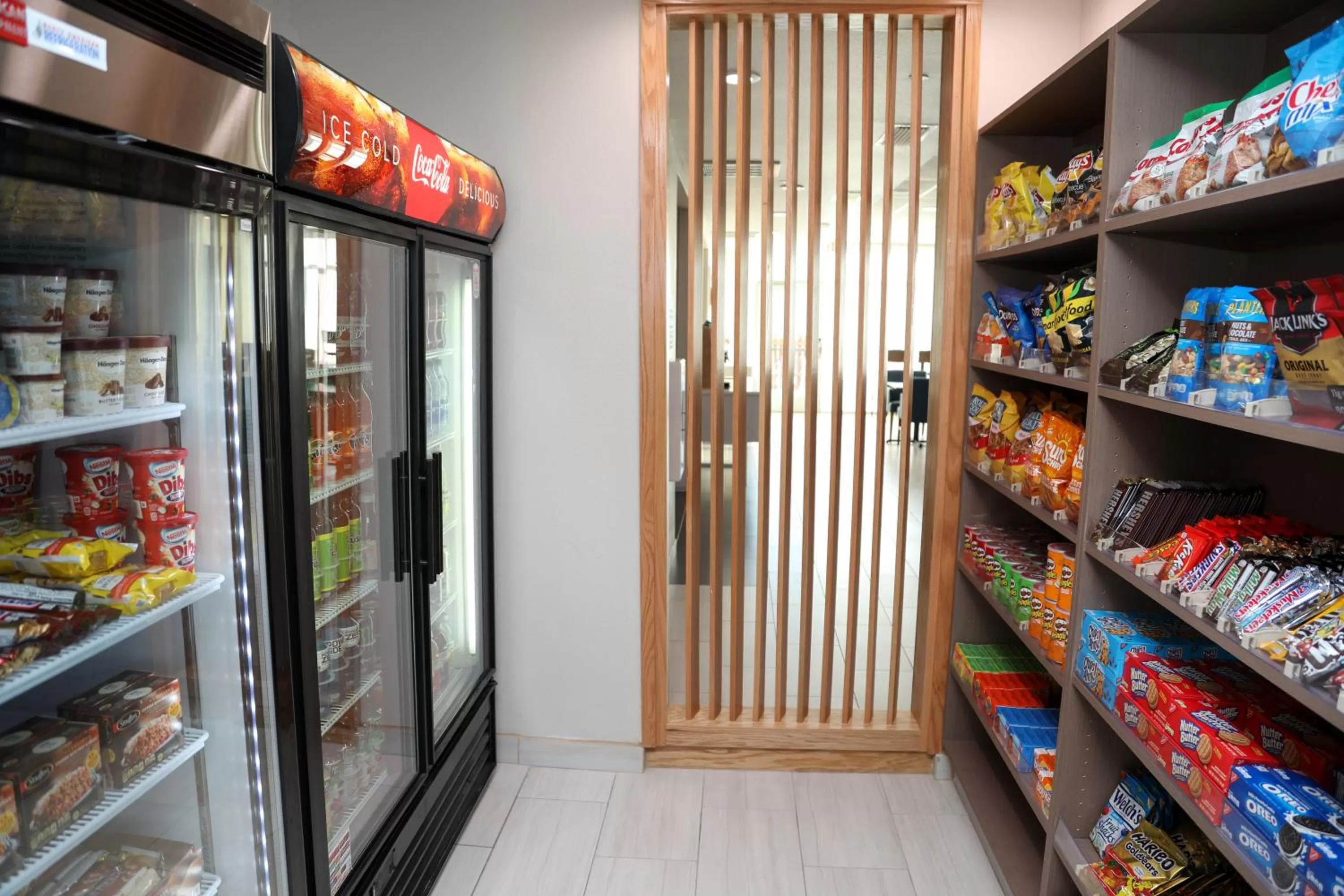 Food and drinks in Holiday Inn Express & Suites - Wylie West by IHG