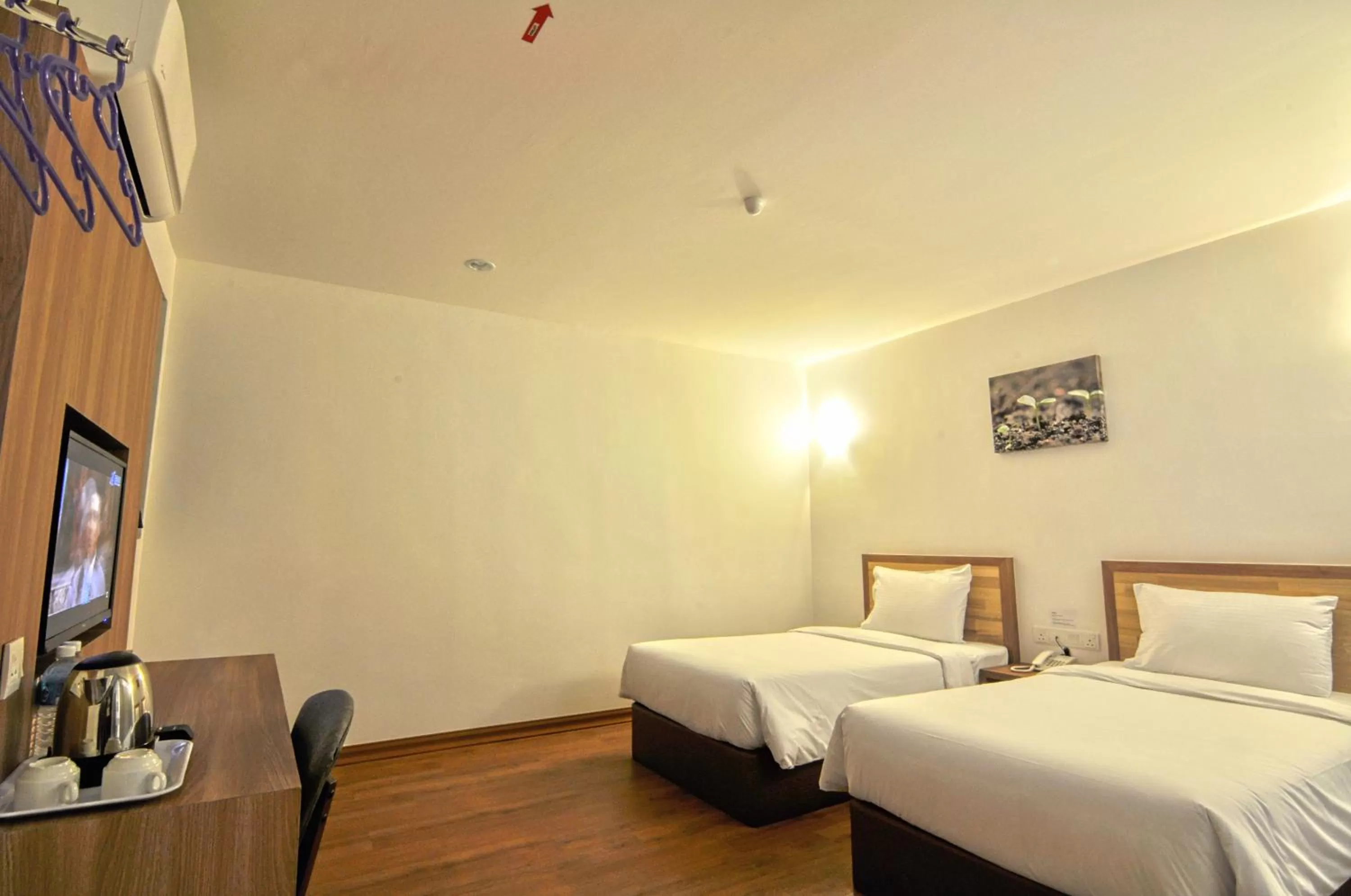 Bedroom, Bed in Greencity Hotel