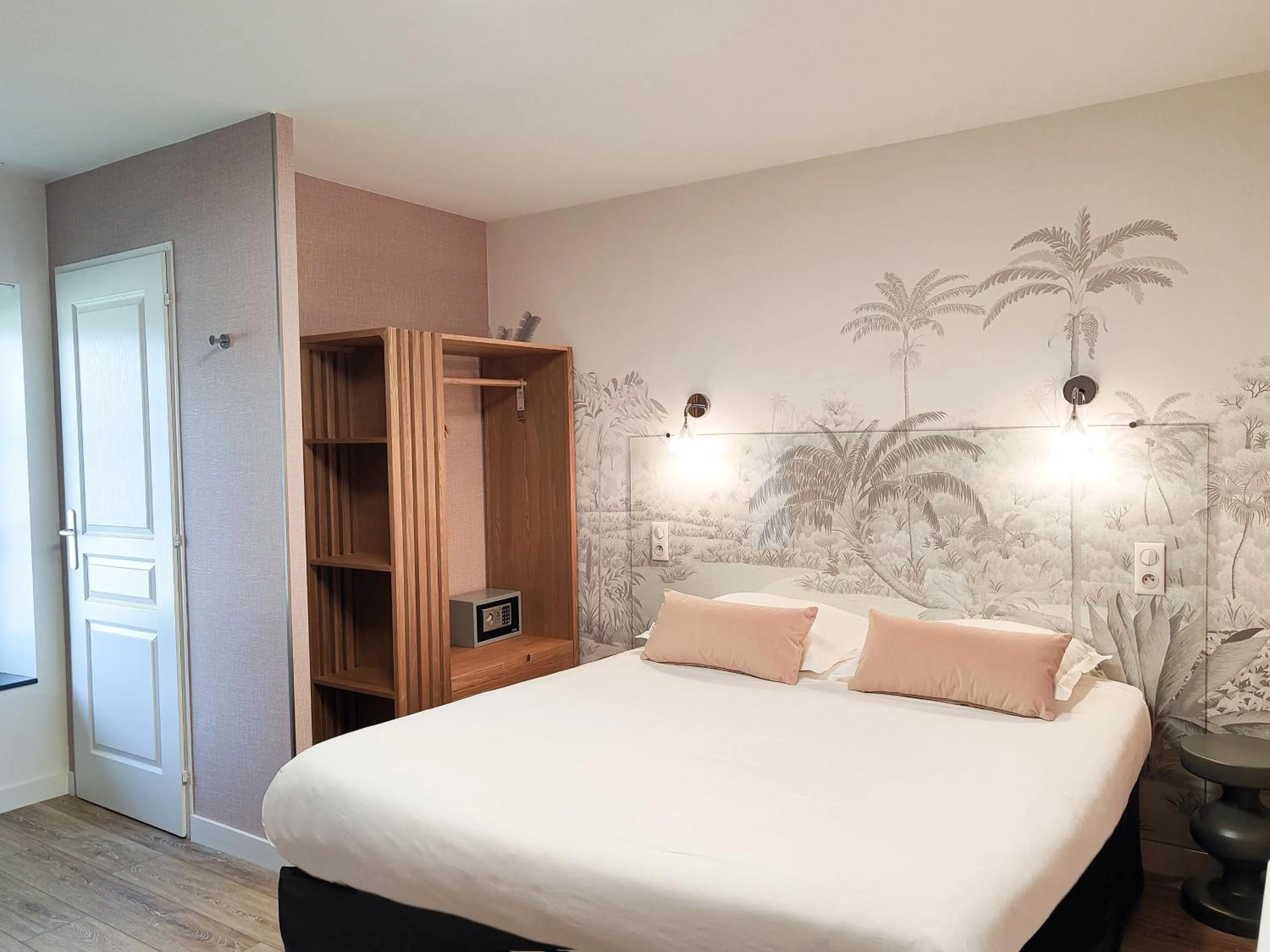 Bedroom, Bed in Hotel Château de la Barbinière