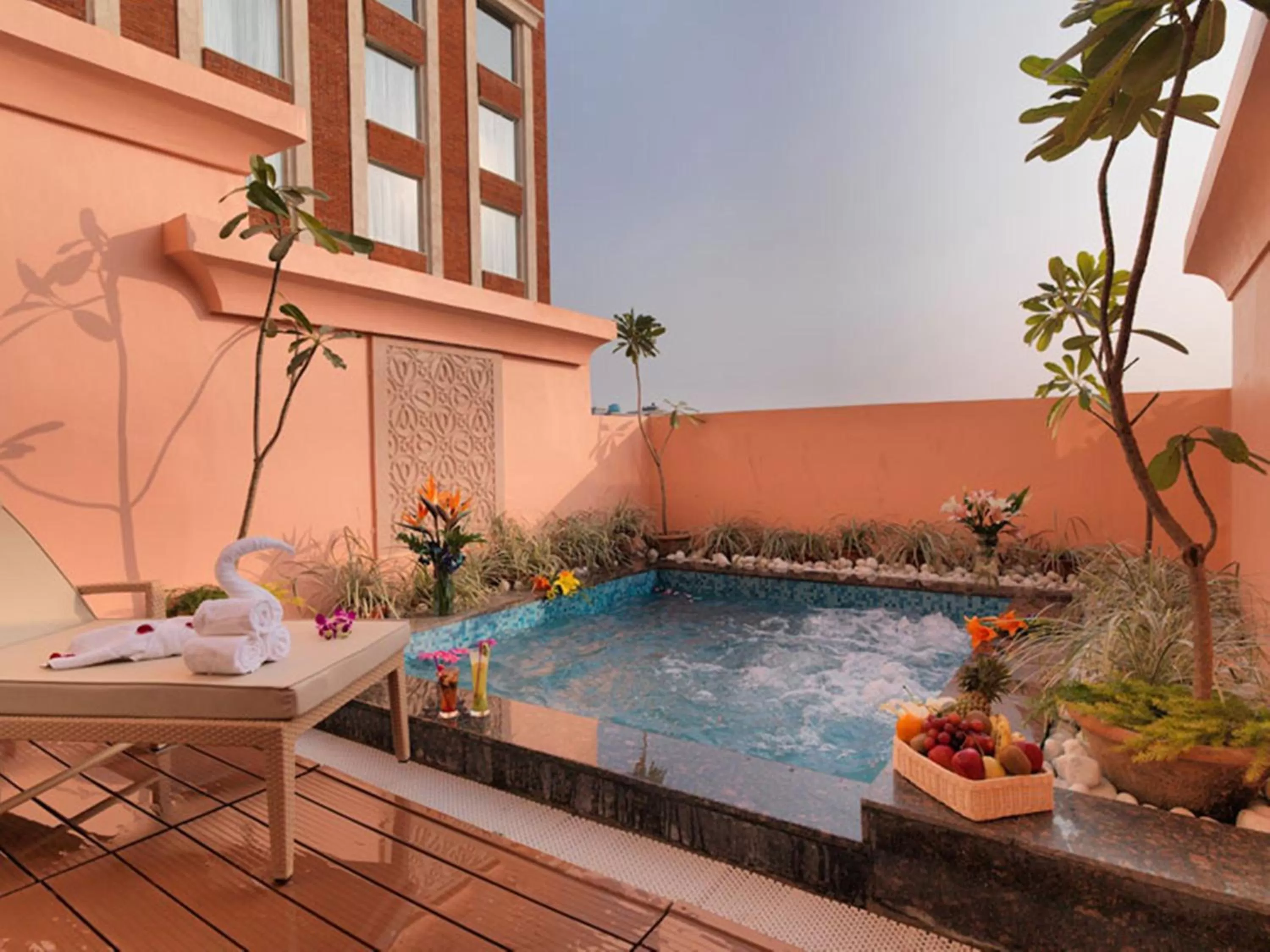Hot Tub in Hotel Royal Orchid Jaipur, Tonk Road