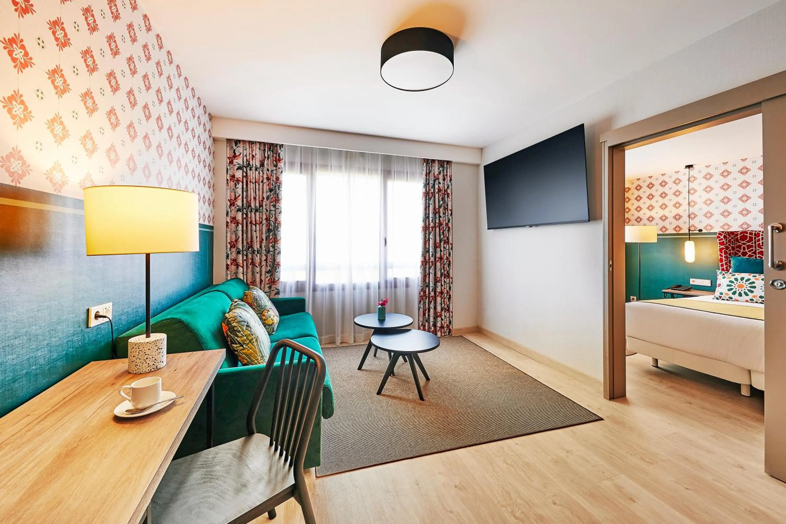 TV and multimedia, Bed in Hesperia Sevilla