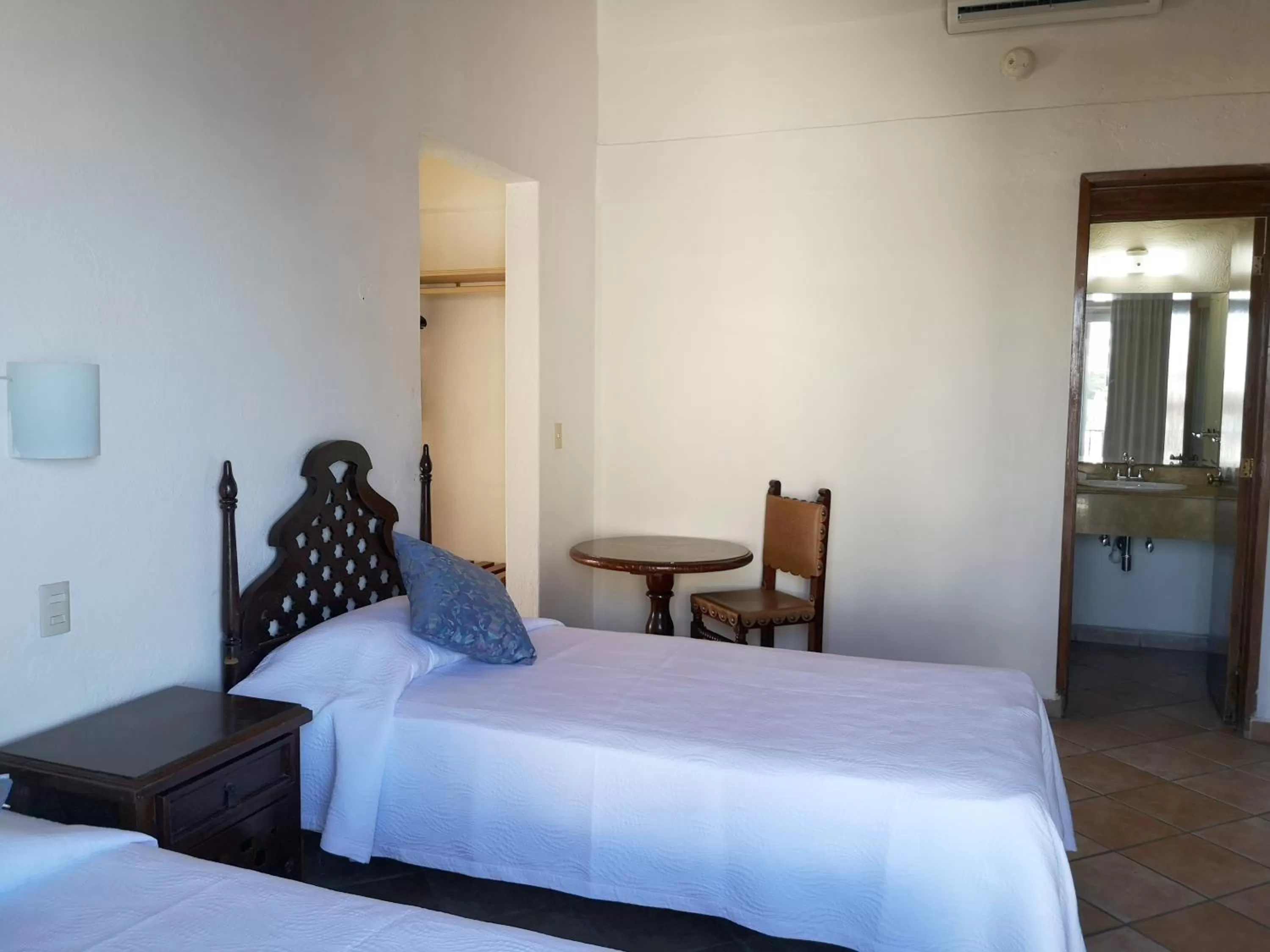 Bed in Hotel El Pescador