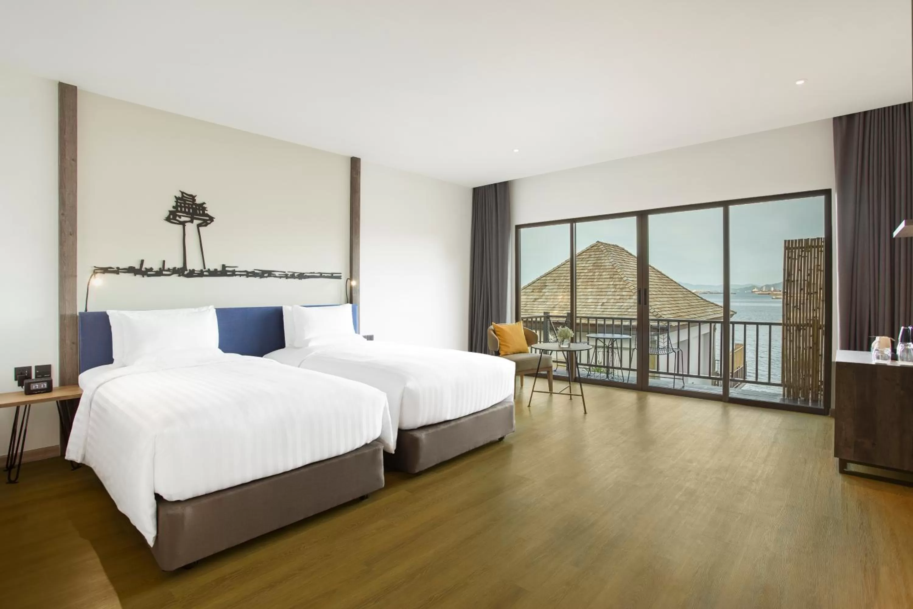 Koh Si Chang Sea View Premier Villa in Novotel Marina Sriracha