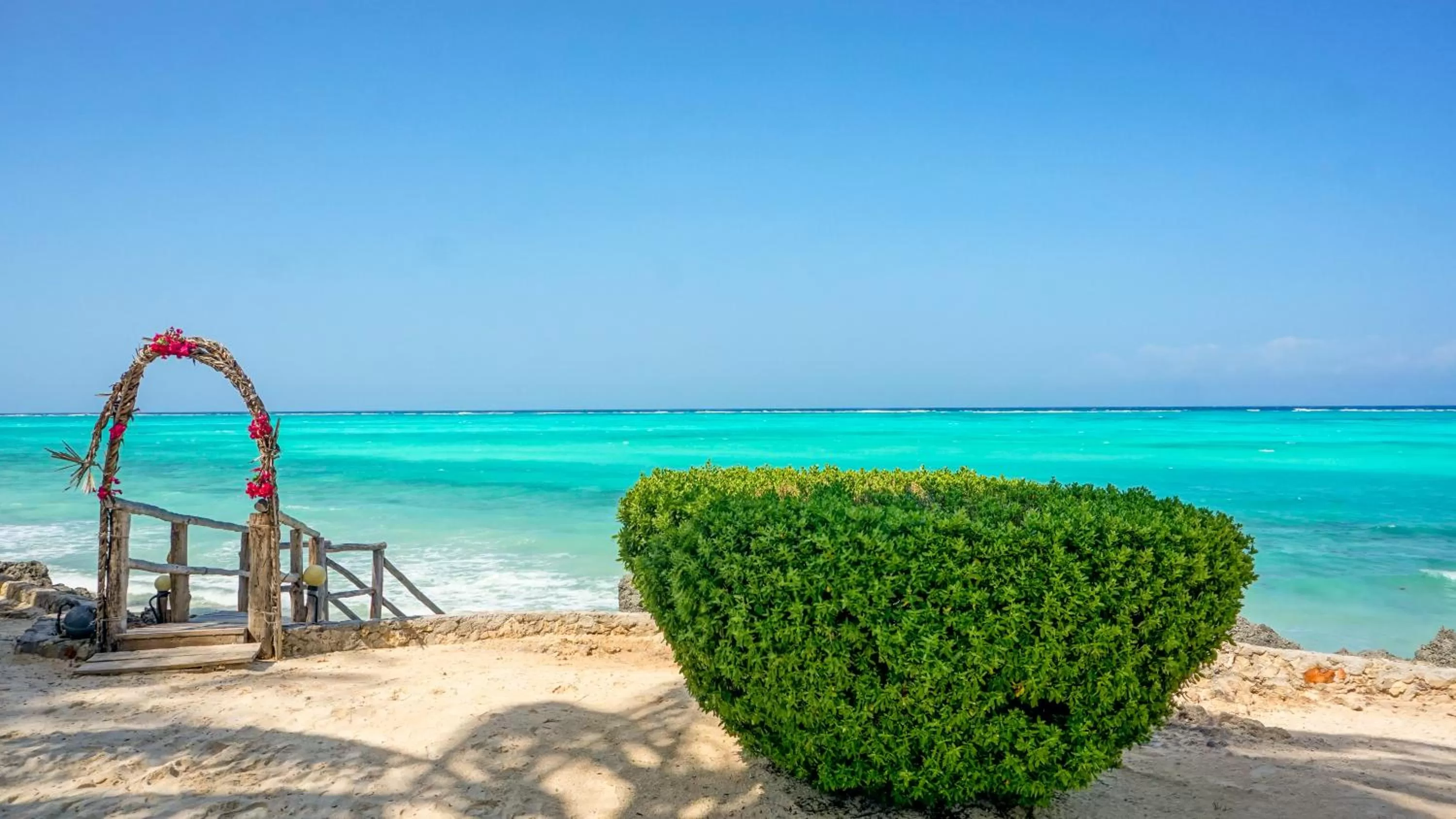 Beach in Tanzanite Beach Resort