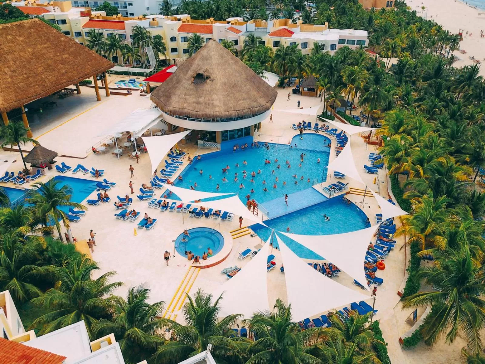 Swimming pool in Viva Maya by Wyndham, A Trademark All Inclusive Resort