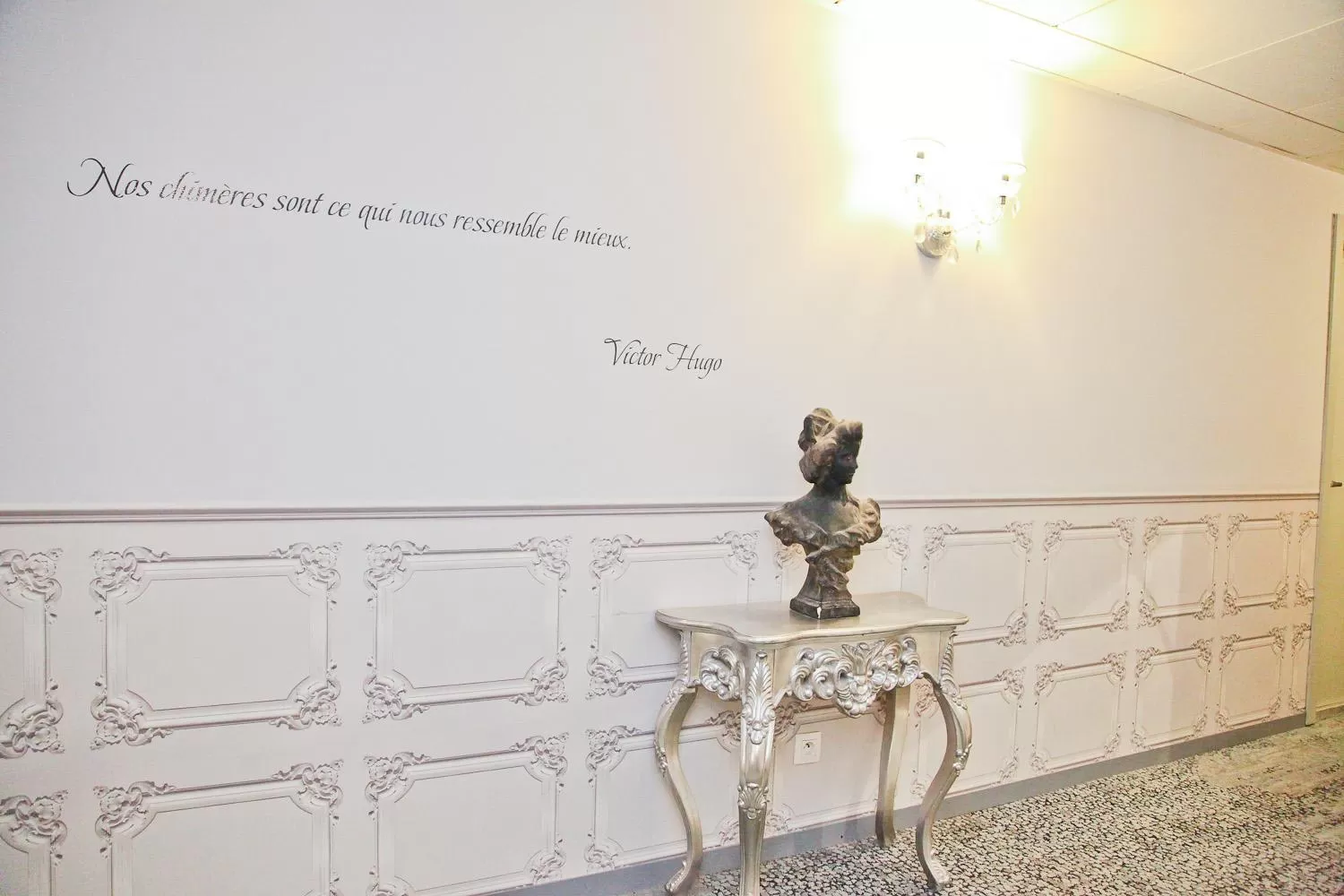 Decorative detail in Hotel La Villa Nice Victor Hugo