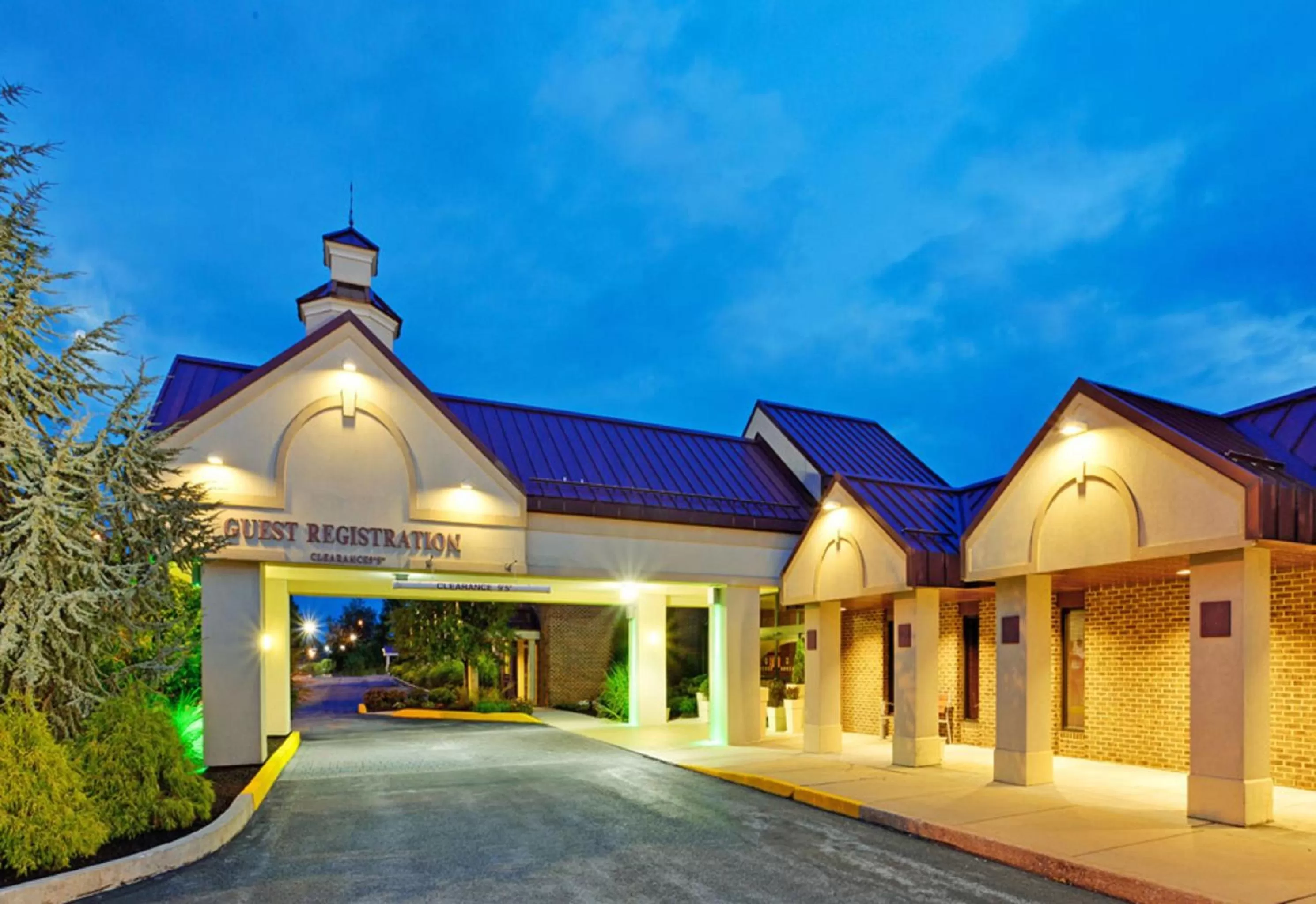 Facade/entrance in Wyndham Garden York