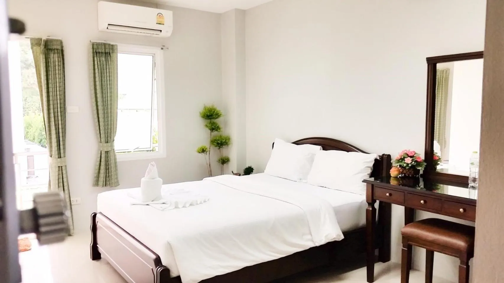 Bed in J.Holiday Inn Krabi