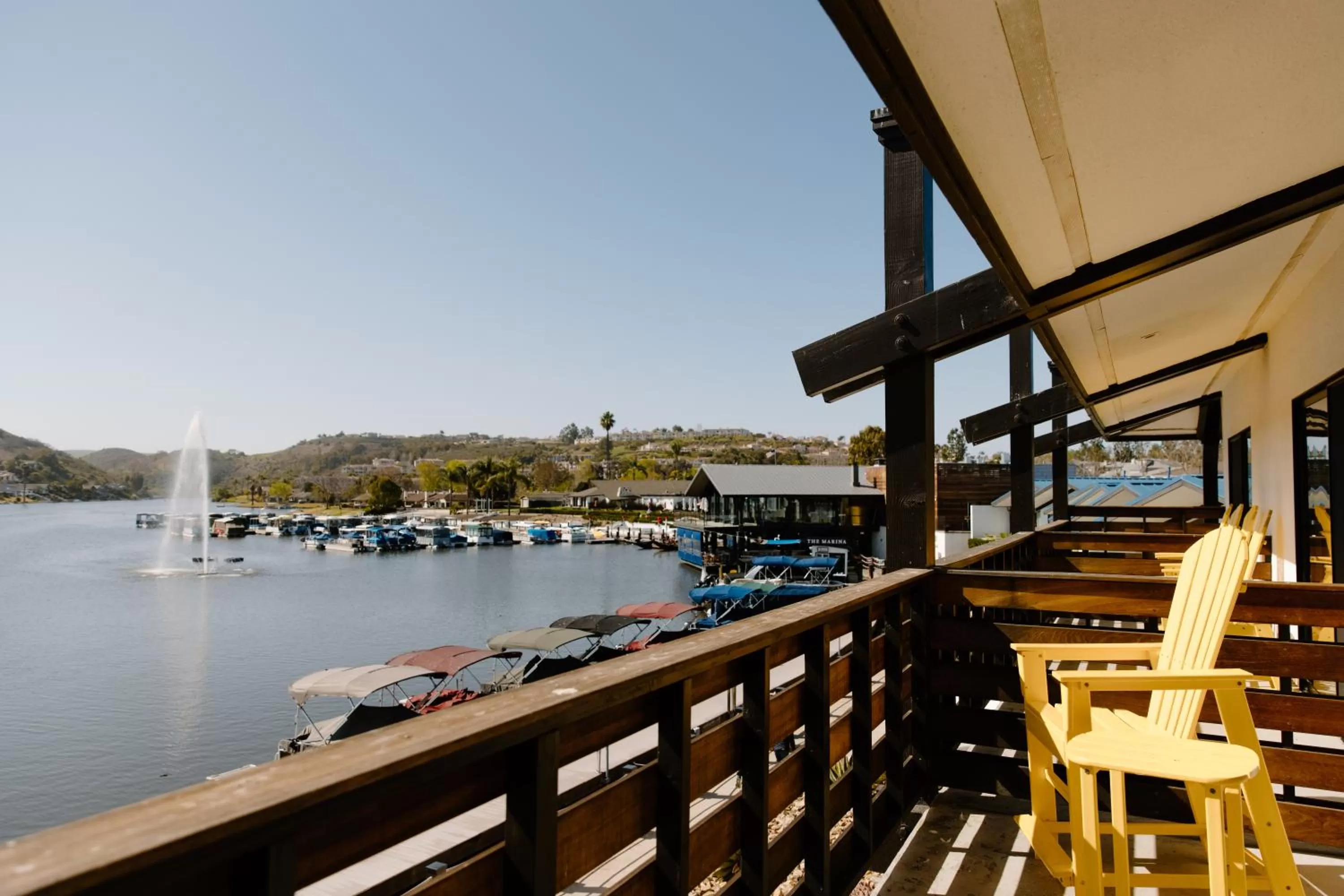 Premier Lake View King in Lakehouse Resort