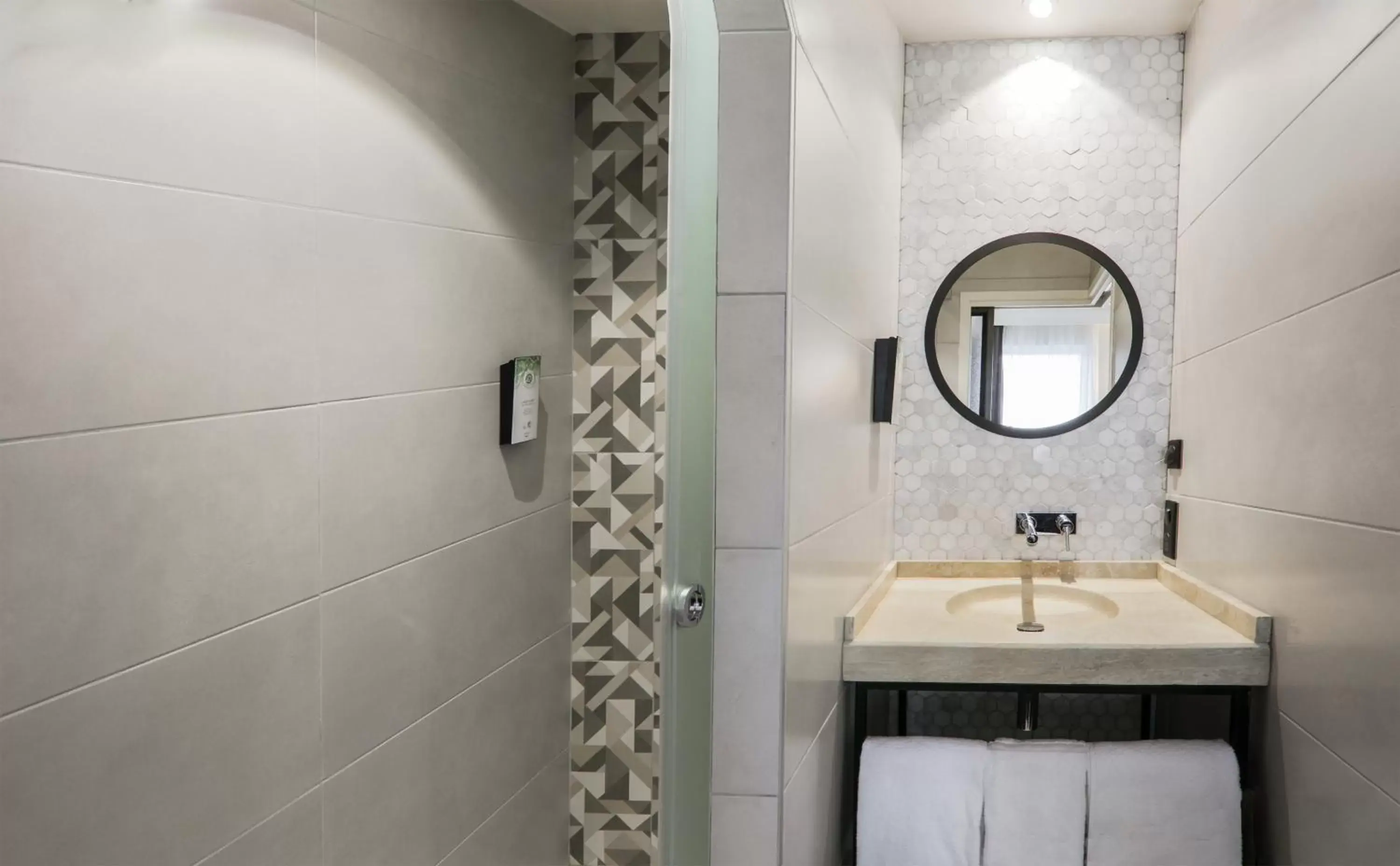 Family Room with One Double Bed and Two Large Sofa Beds - Next Generation in Campanile Smart Lyon Est - Eurexpo Bron Aviation Family Room with One Double Bed and Two Large Sofa Beds - Next Generation in Campanile Smart Lyon Est - Eurexpo Bron Aviation