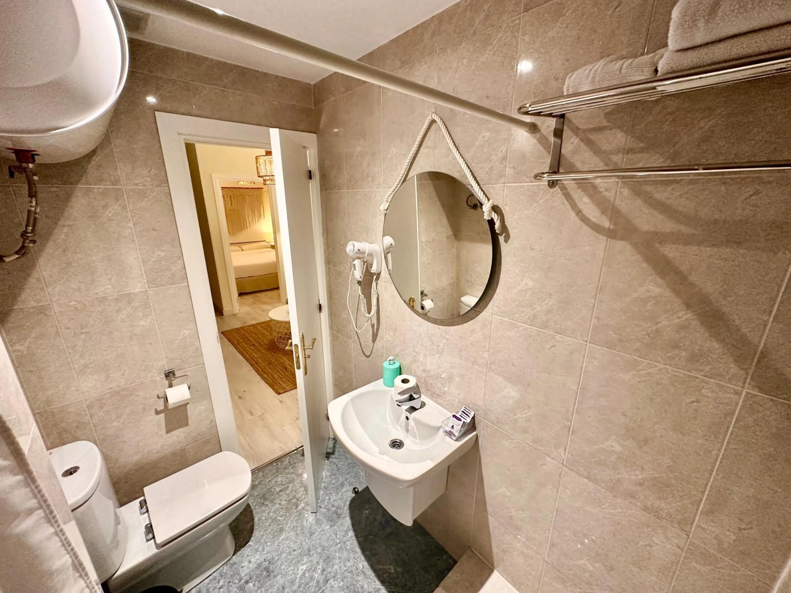 Bathroom in Far Home Gran Vía