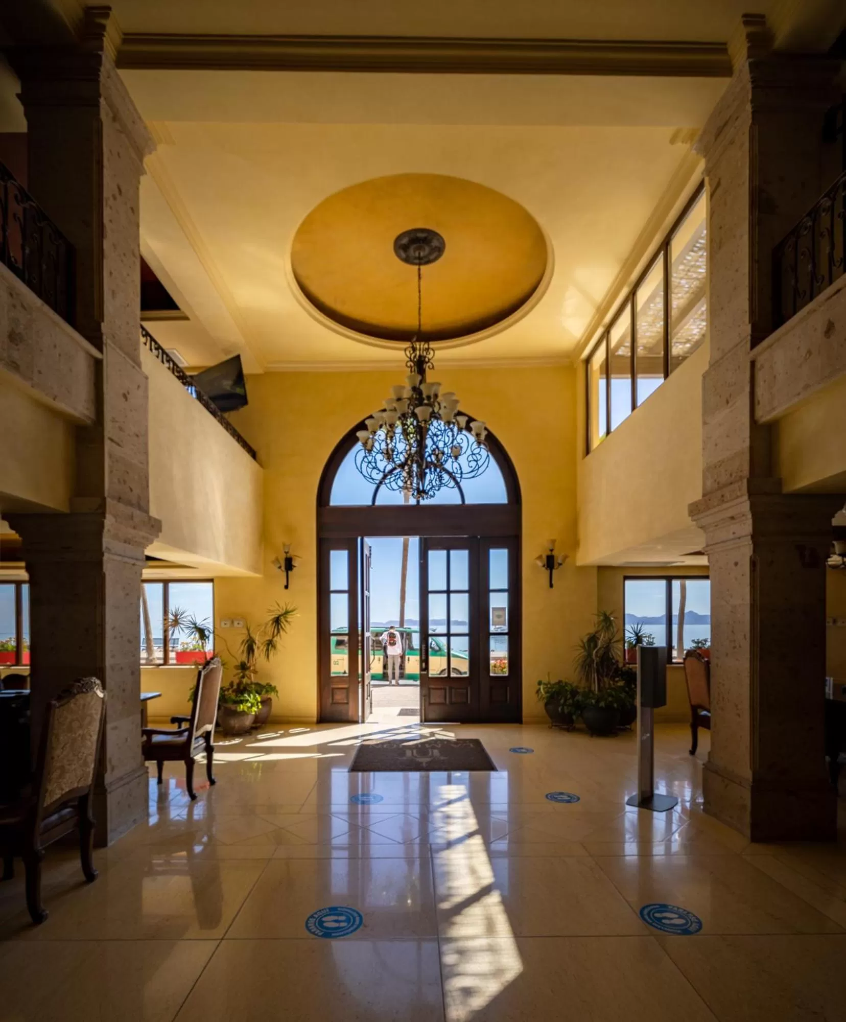 Lobby or reception in La Mision Loreto
