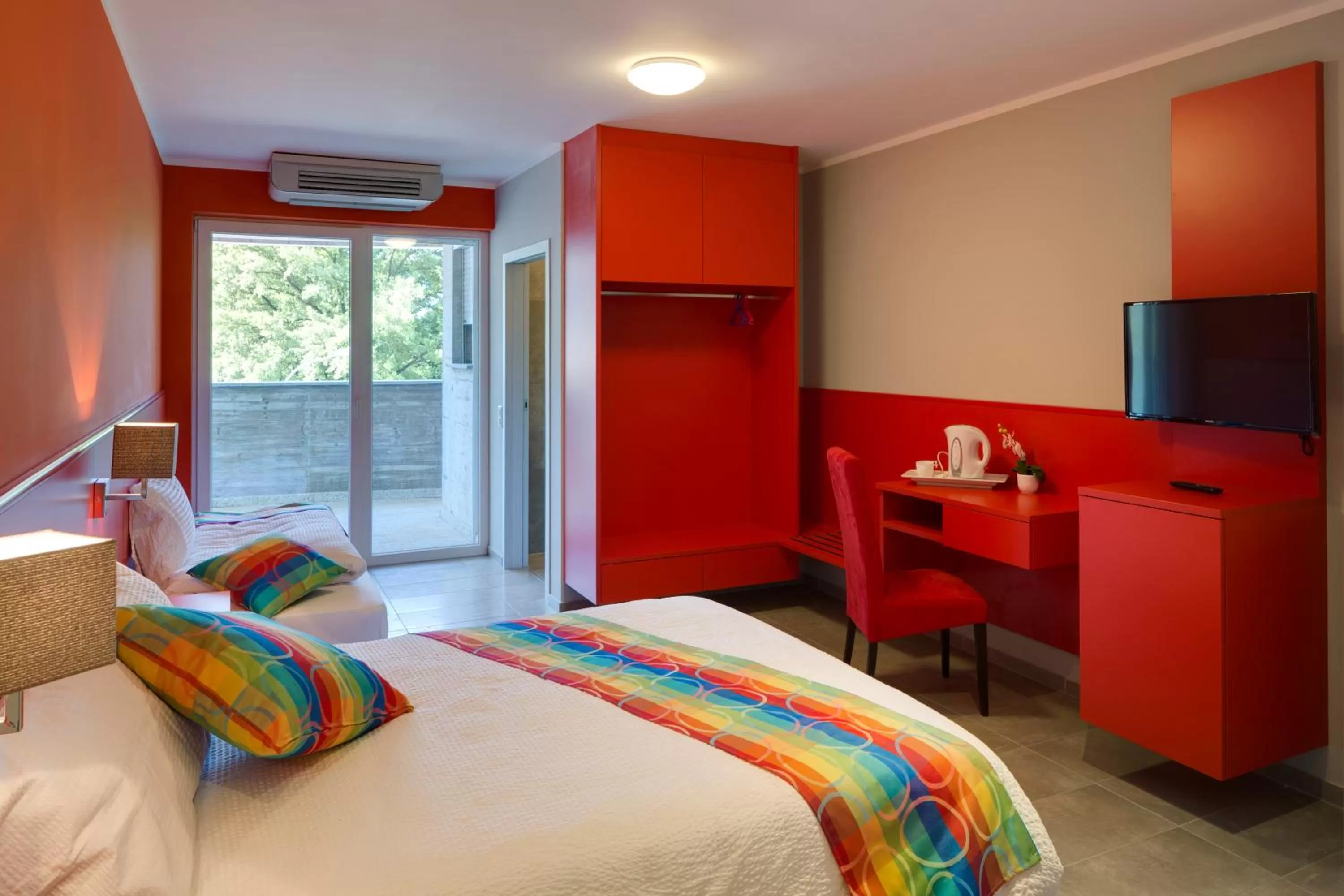 Triple Room with Balcony in Hotel Liberty Self Check-In