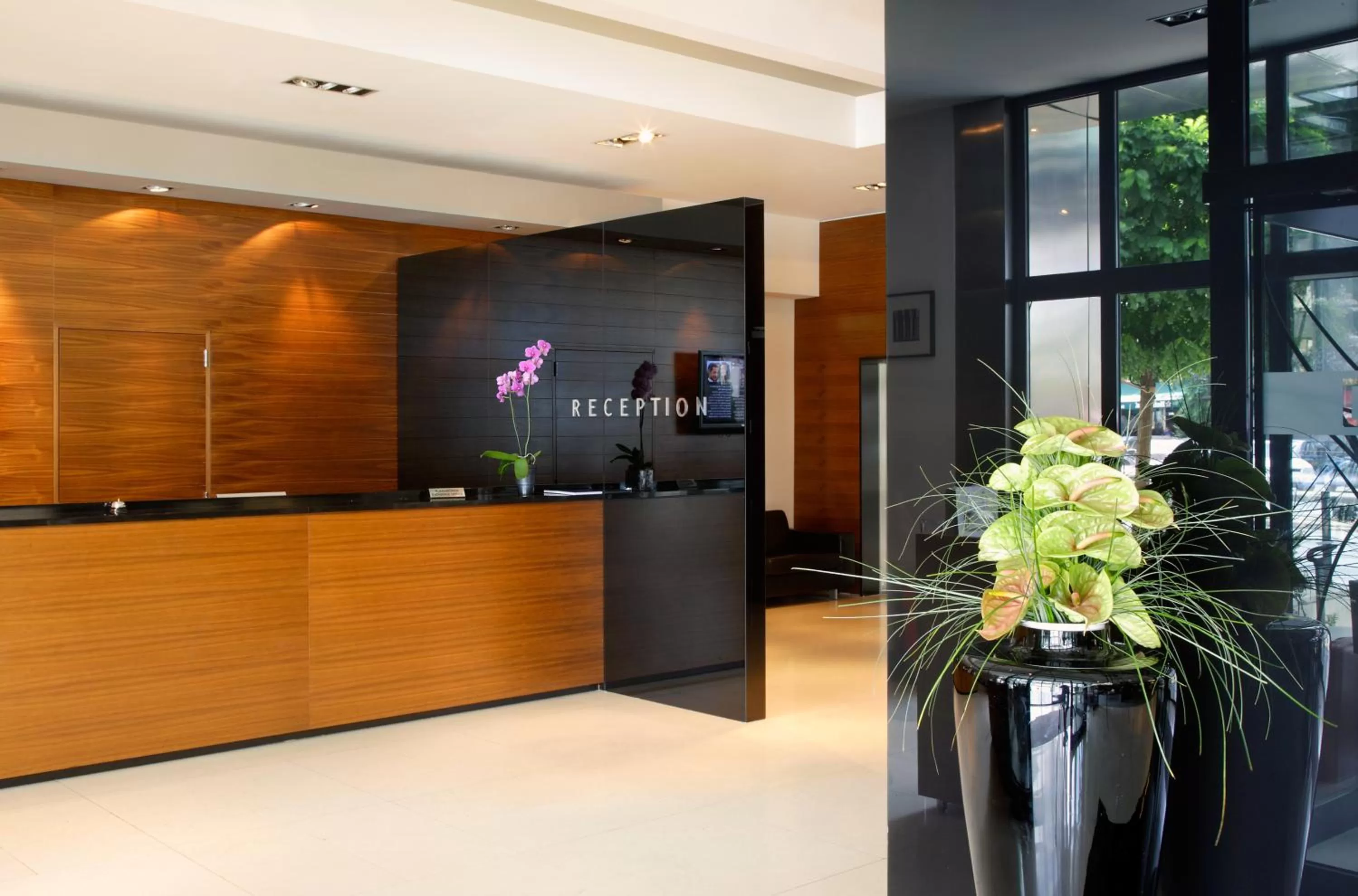 Lobby or reception, Lobby/Reception in Hotel Atrium