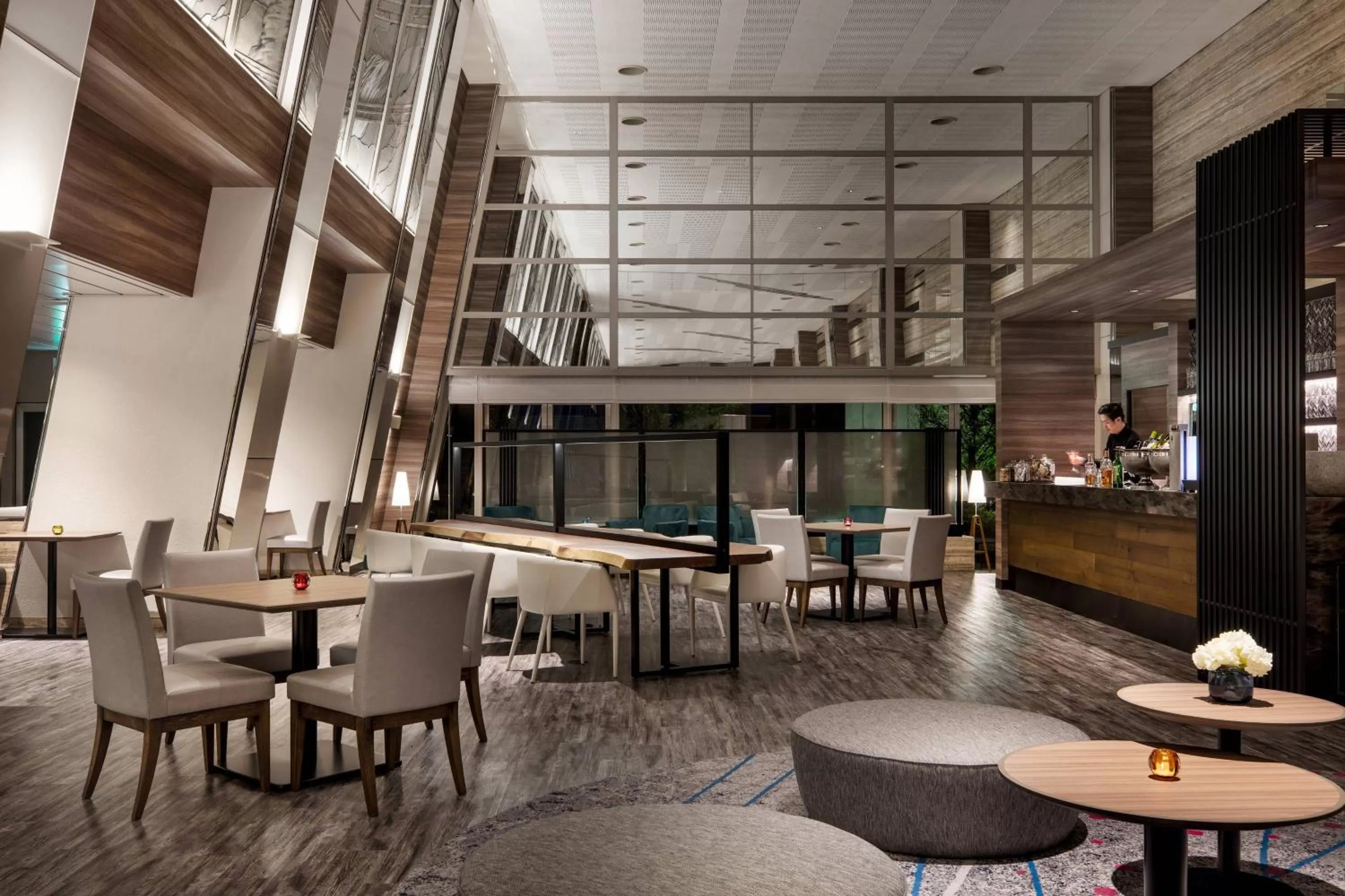 Lounge or bar in Lake Biwa Marriott Hotel