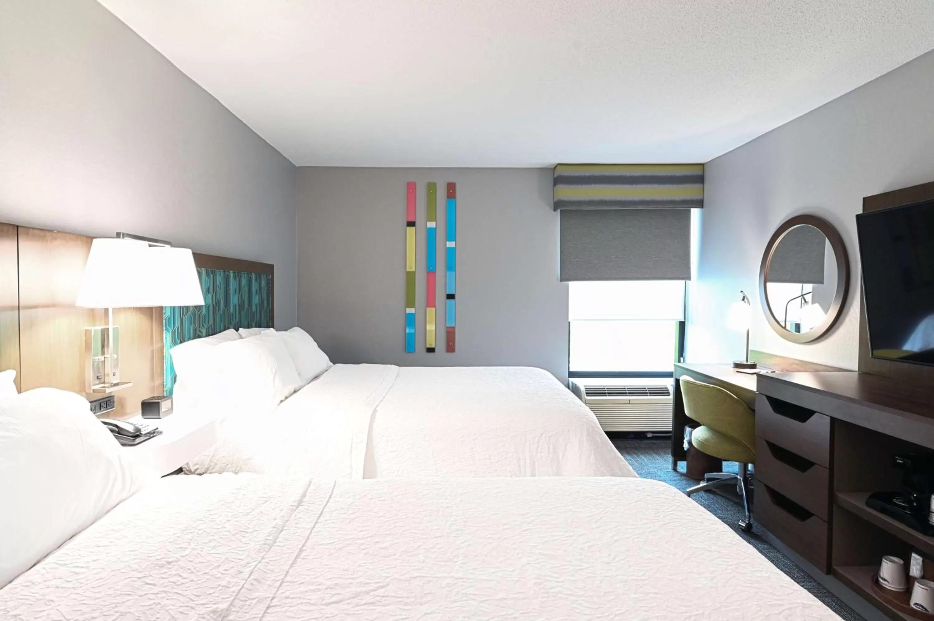 Bedroom, Bed in Hampton Inn Richmond-West Innsbrook