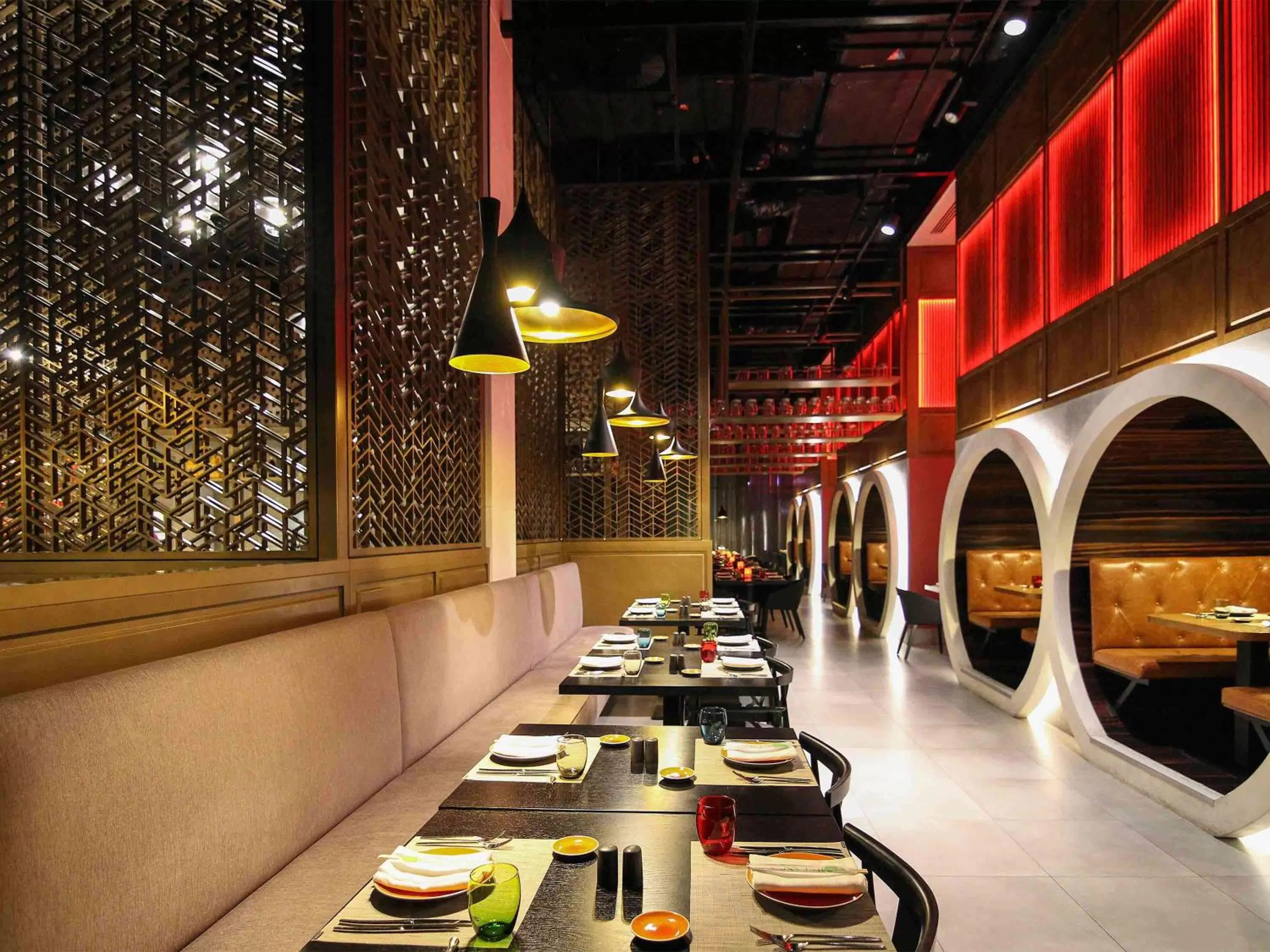 Restaurant/places to eat in ibis Dubai One Central