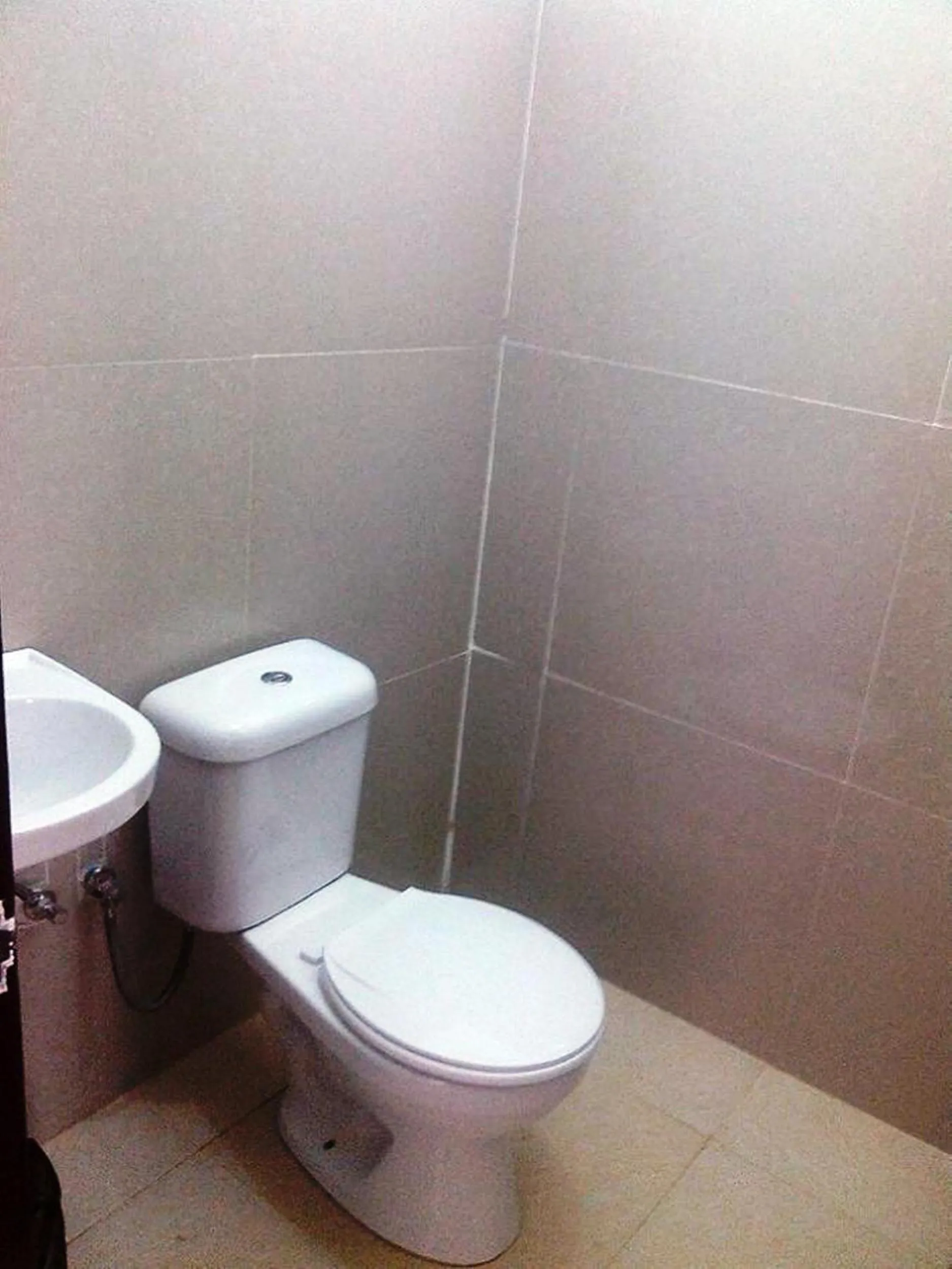 Toilet in Ashok Homestay