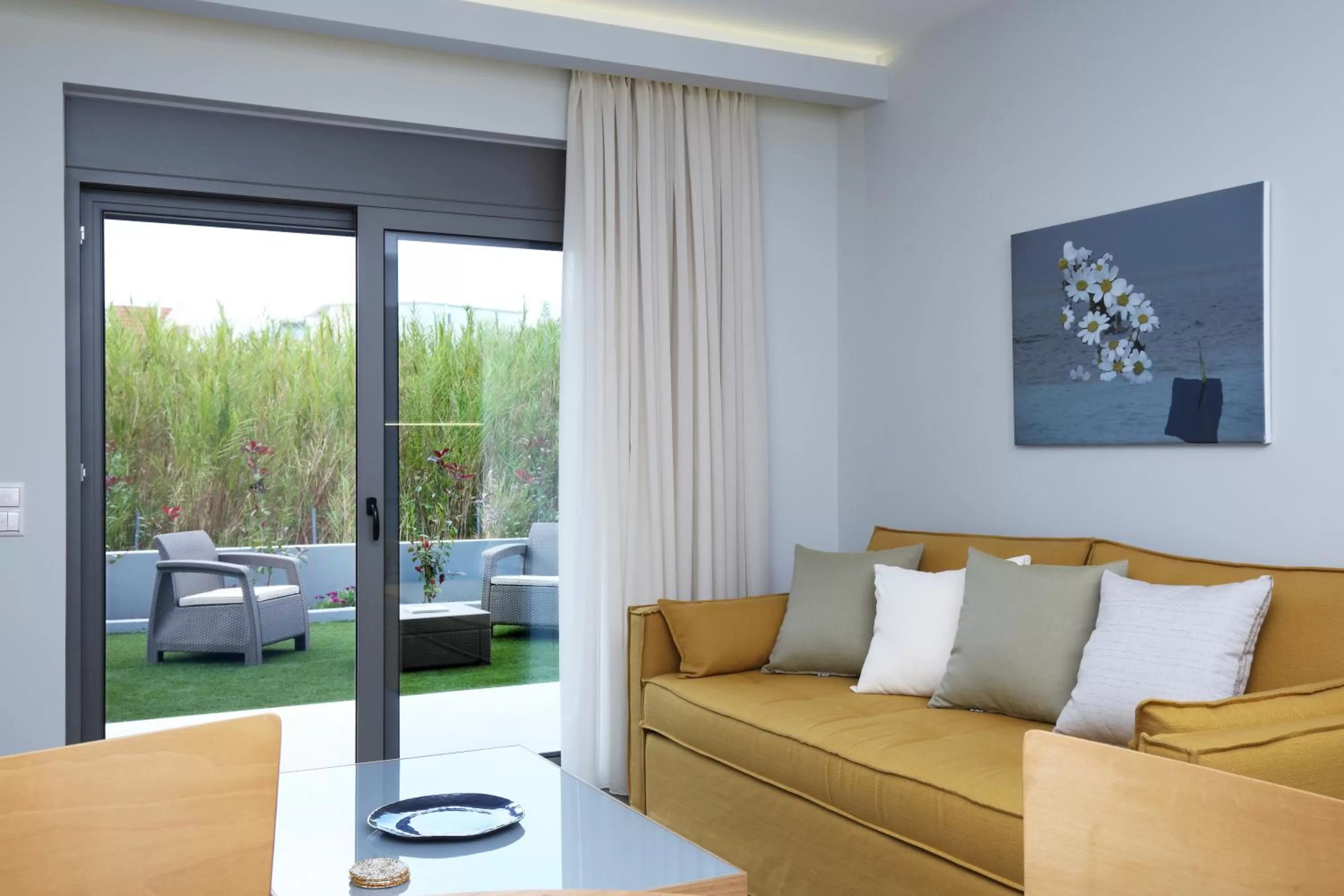 Garden in Carabella Residence