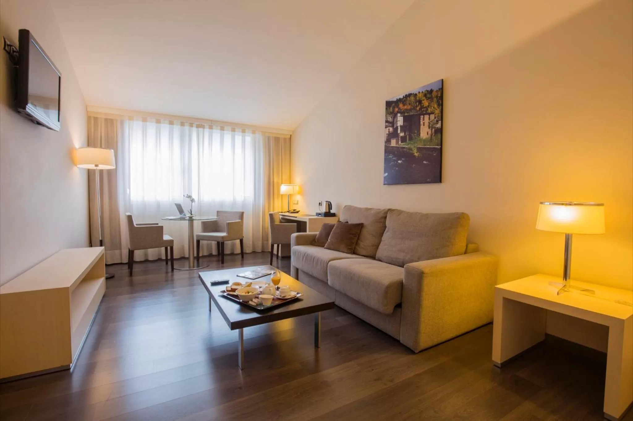 Living room in Yomo Mola Park