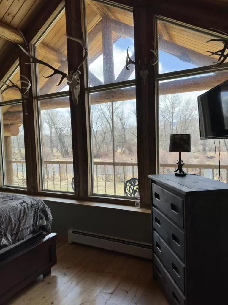 Sportsman Lodge Melrose MT