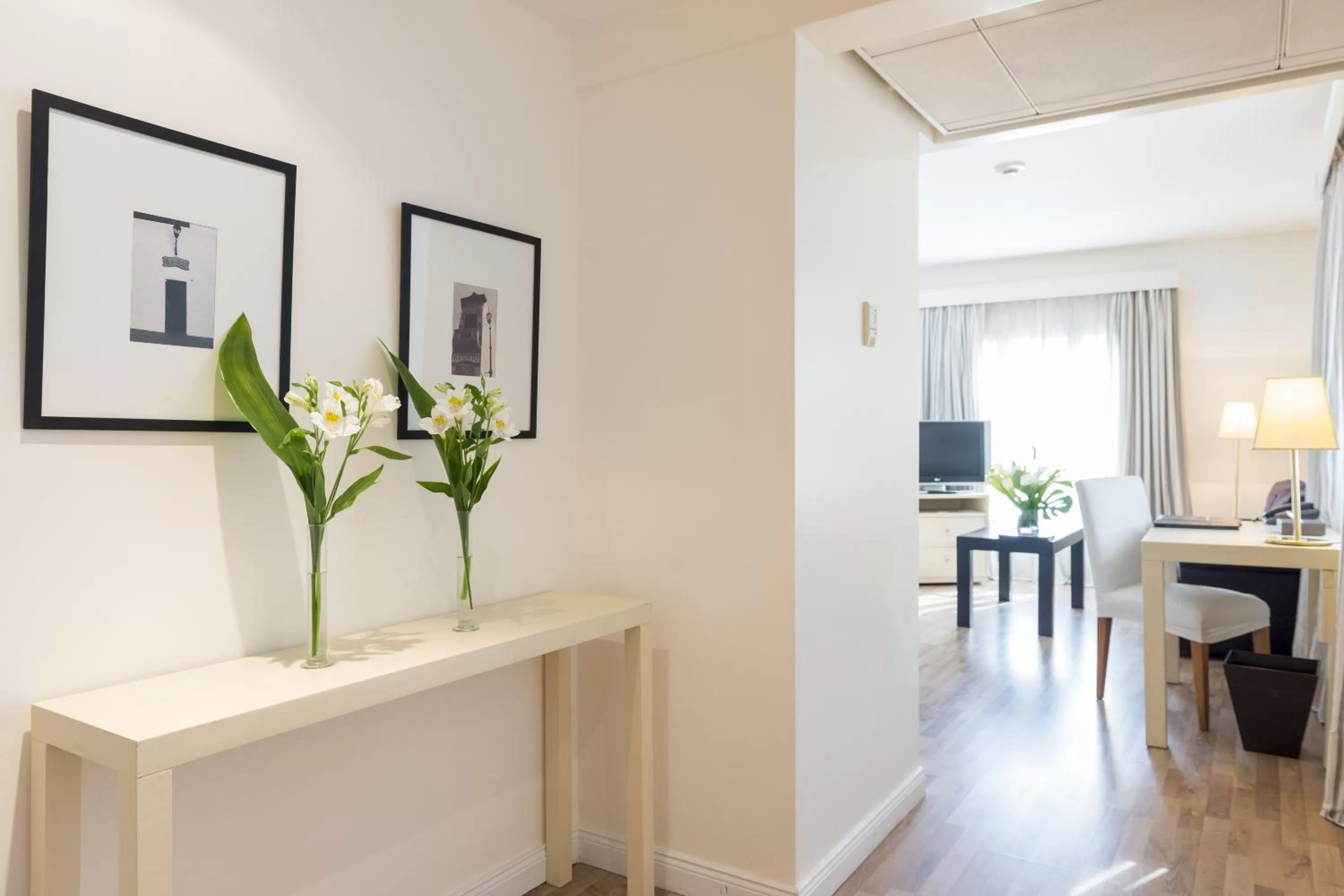Bedroom in Loi Suites Recoleta Hotel